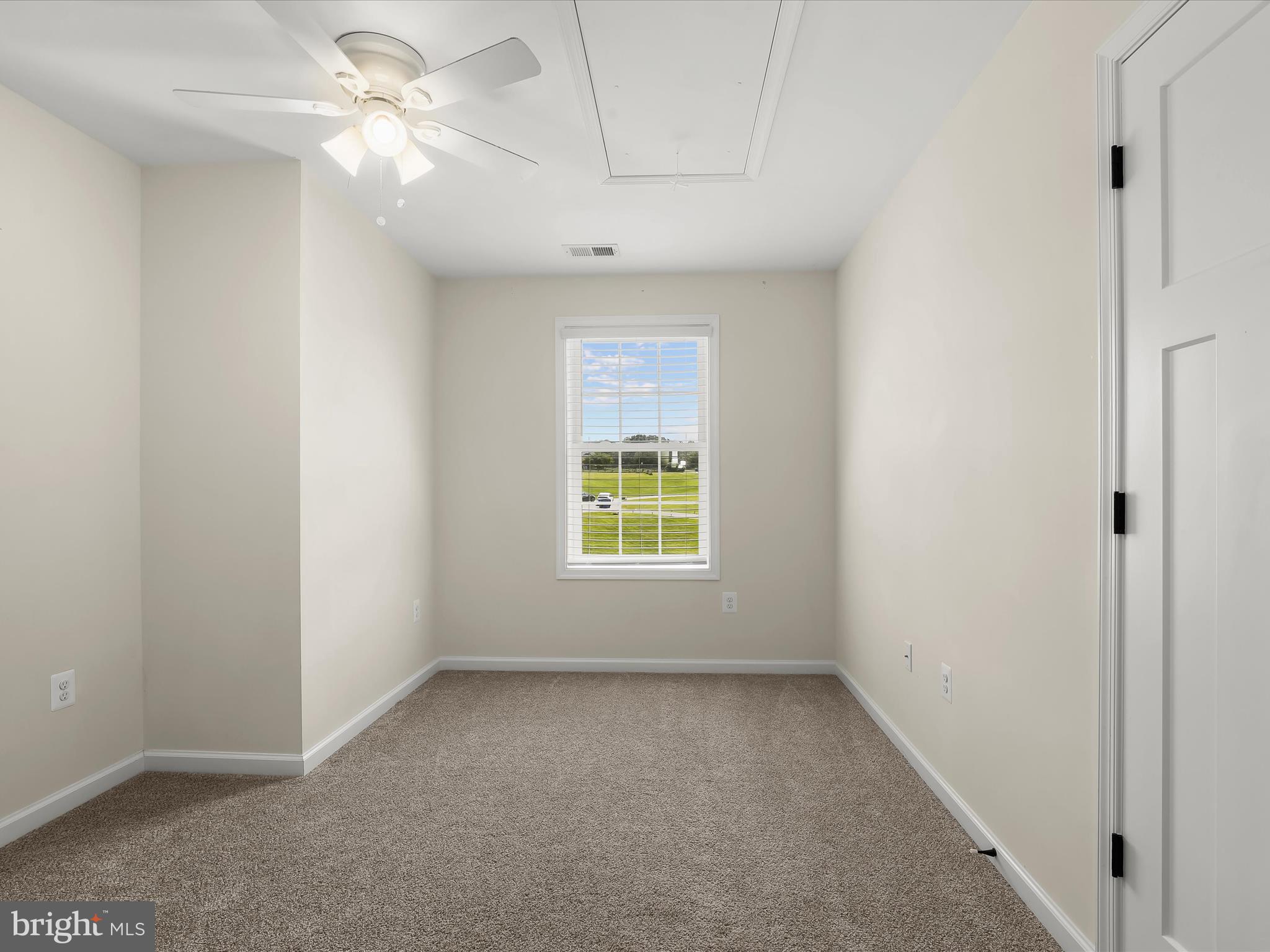 WEST OAK FIELDS - Residential