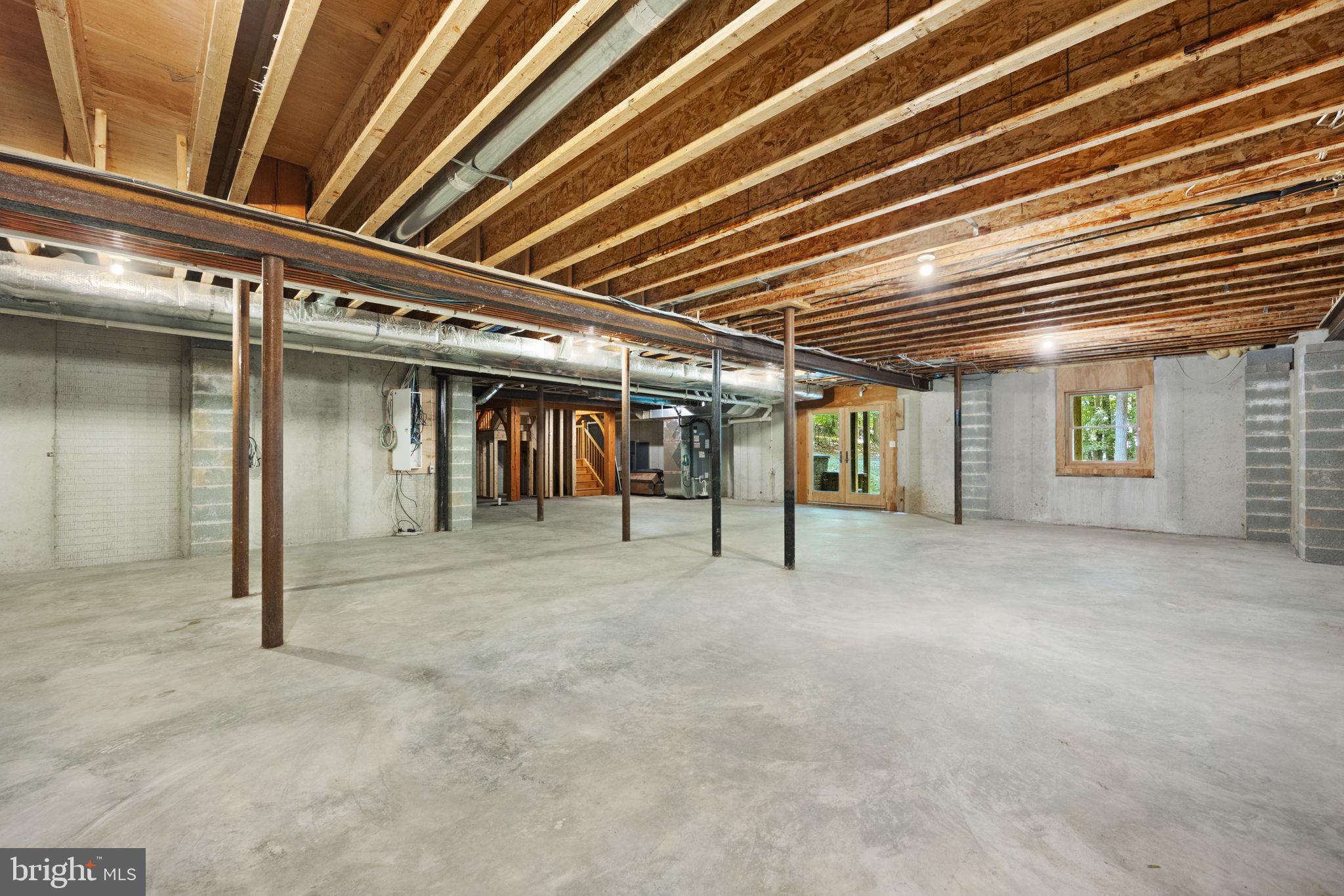 GLEN BROOK WOODS - Residential