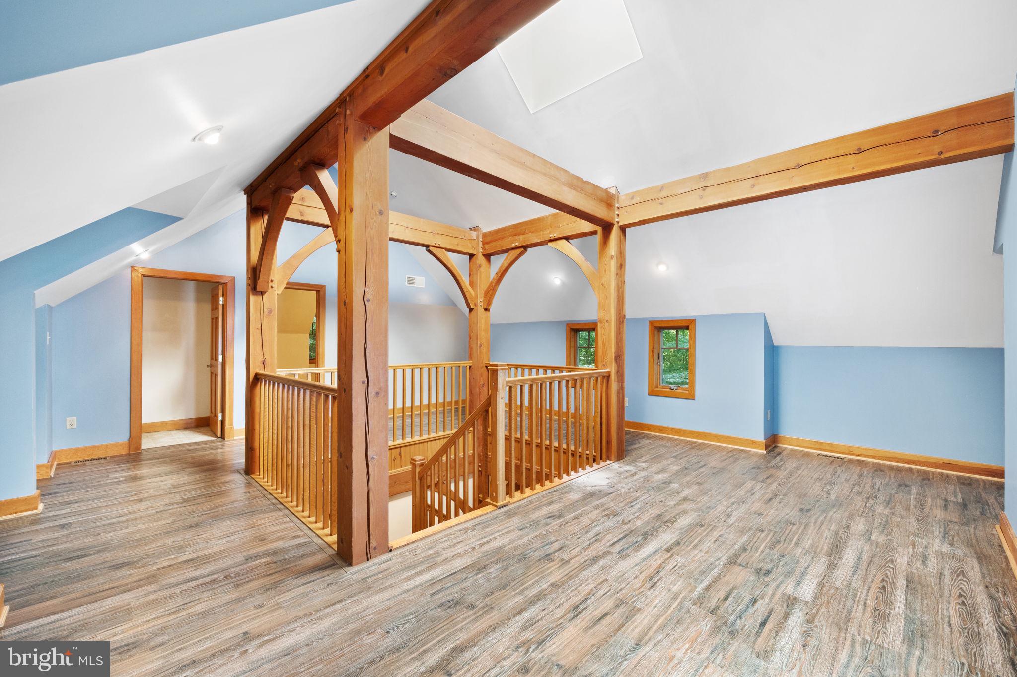 GLEN BROOK WOODS - Residential