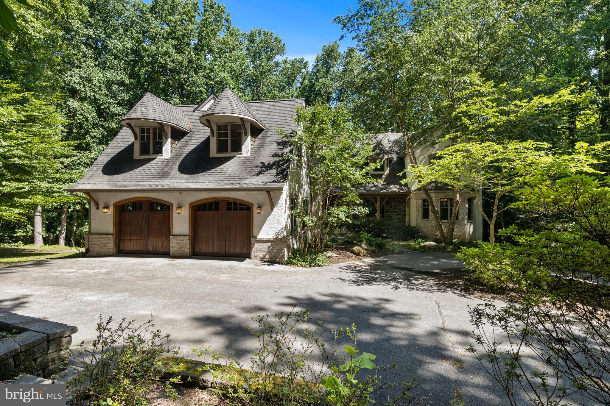 GLEN BROOK WOODS - Residential