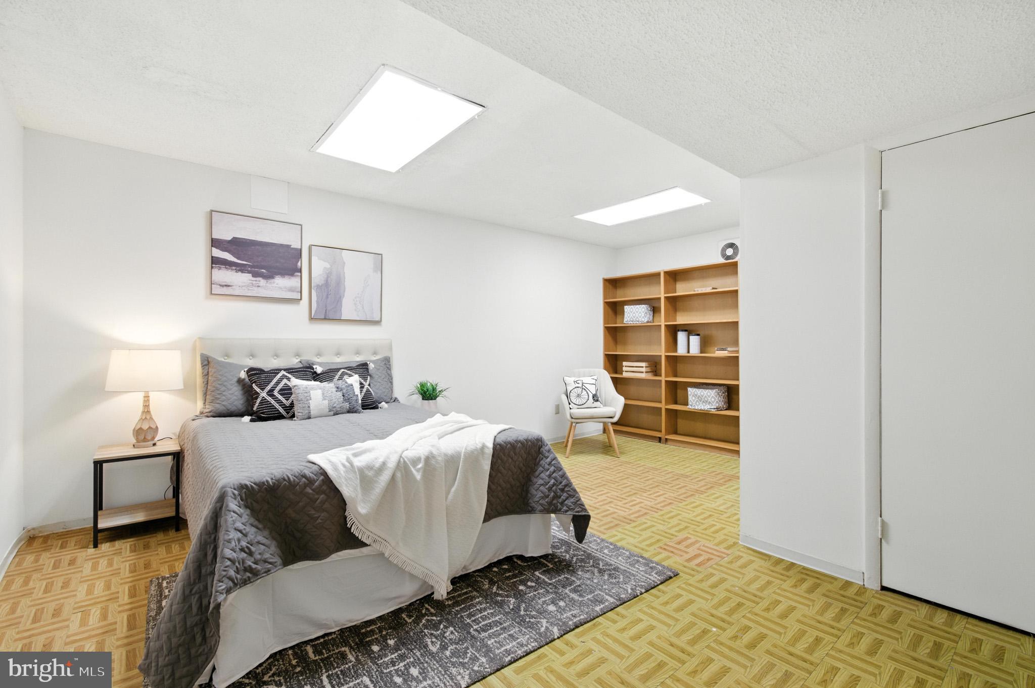 HICKORY RIDGE - Residential