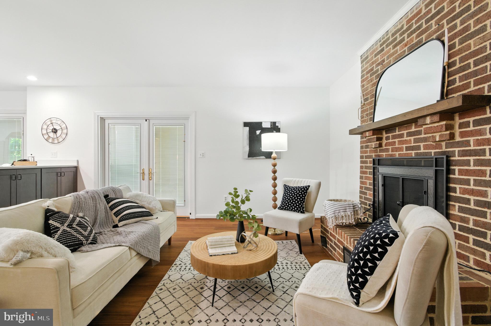 HICKORY RIDGE - Residential