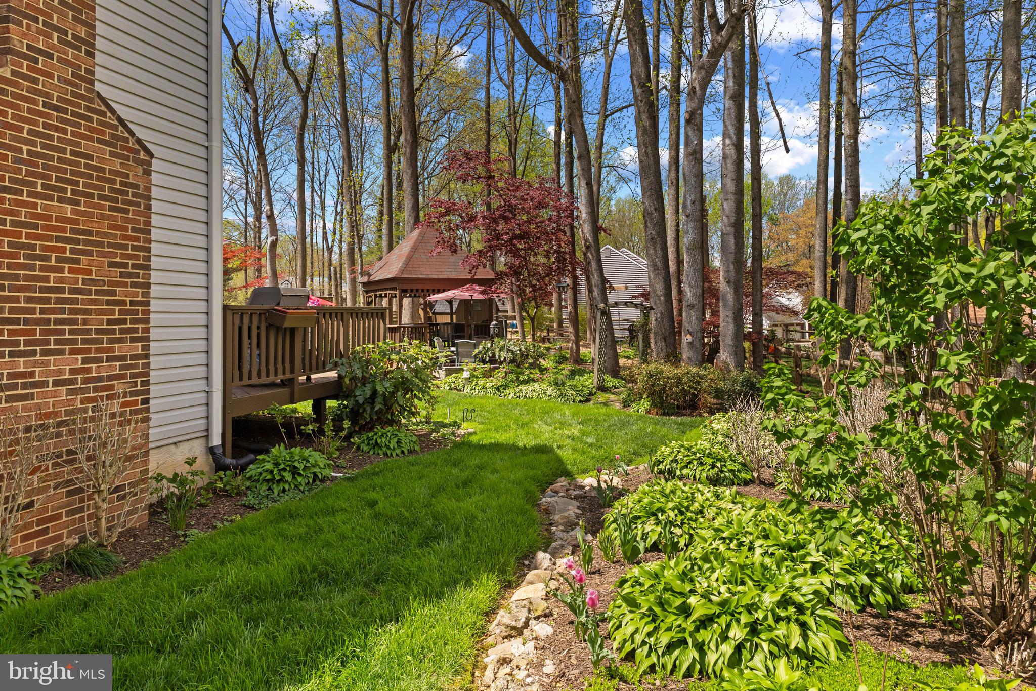 HICKORY RIDGE - Residential