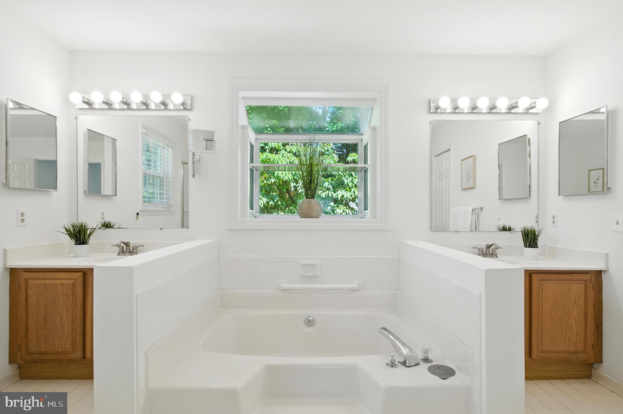 HICKORY RIDGE - Residential