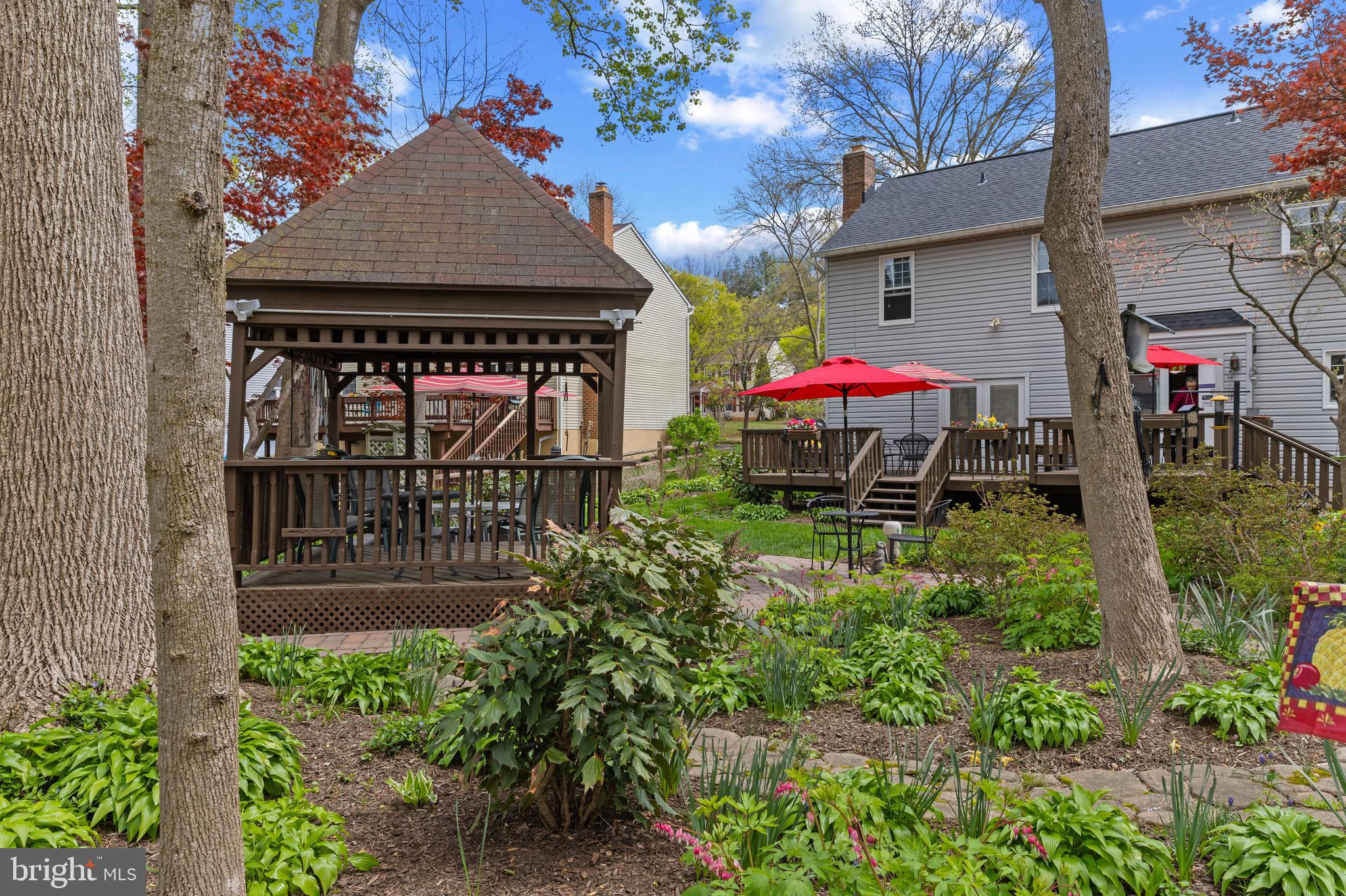 HICKORY RIDGE - Residential