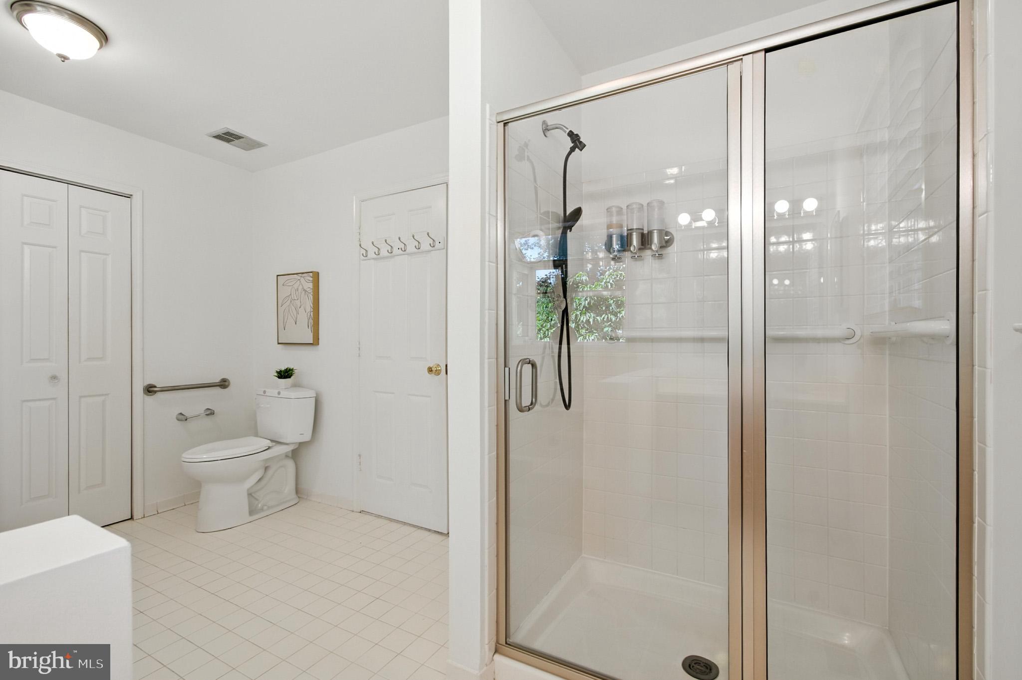 HICKORY RIDGE - Residential