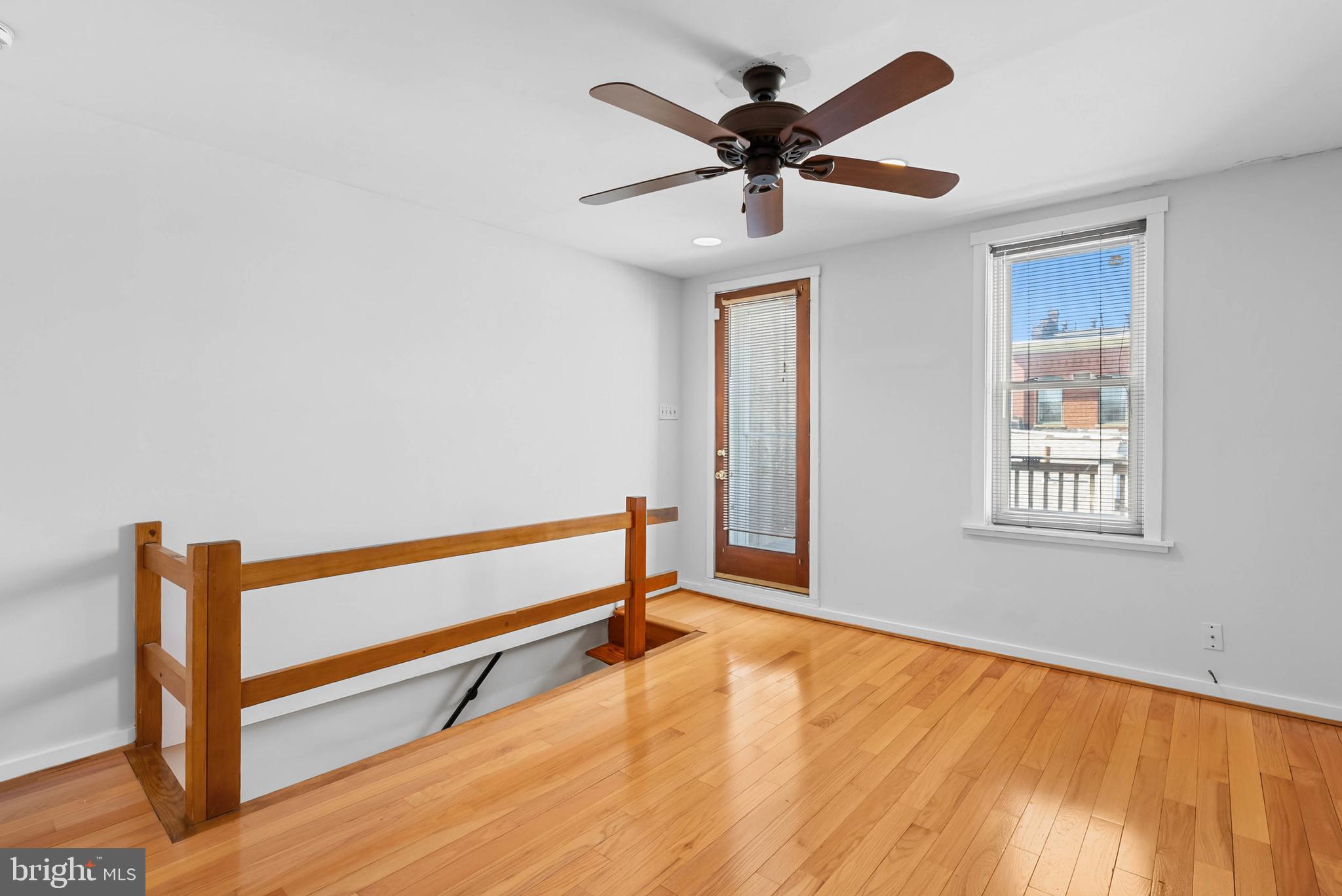 FAIRMOUNT - Residential Lease