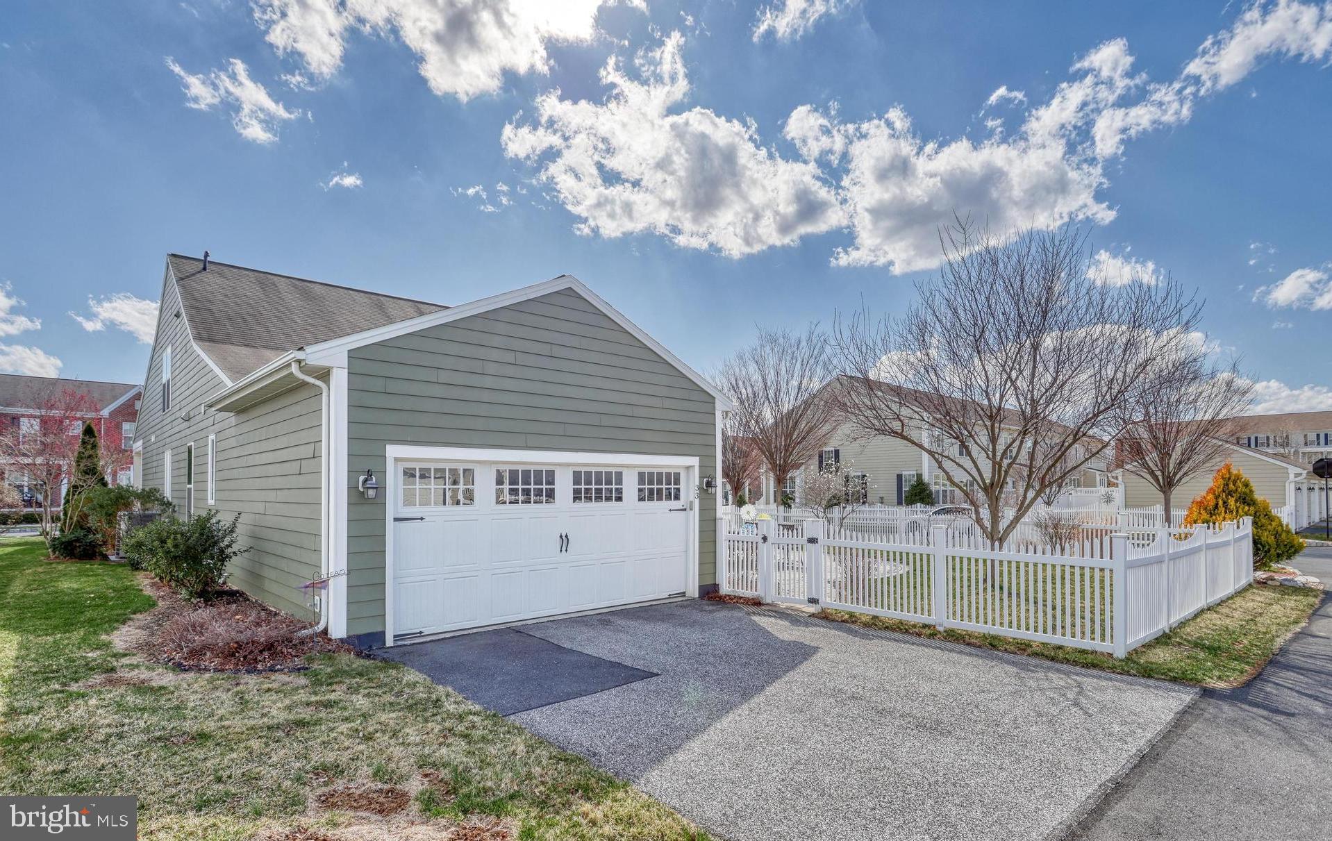 WALDEN - Residential