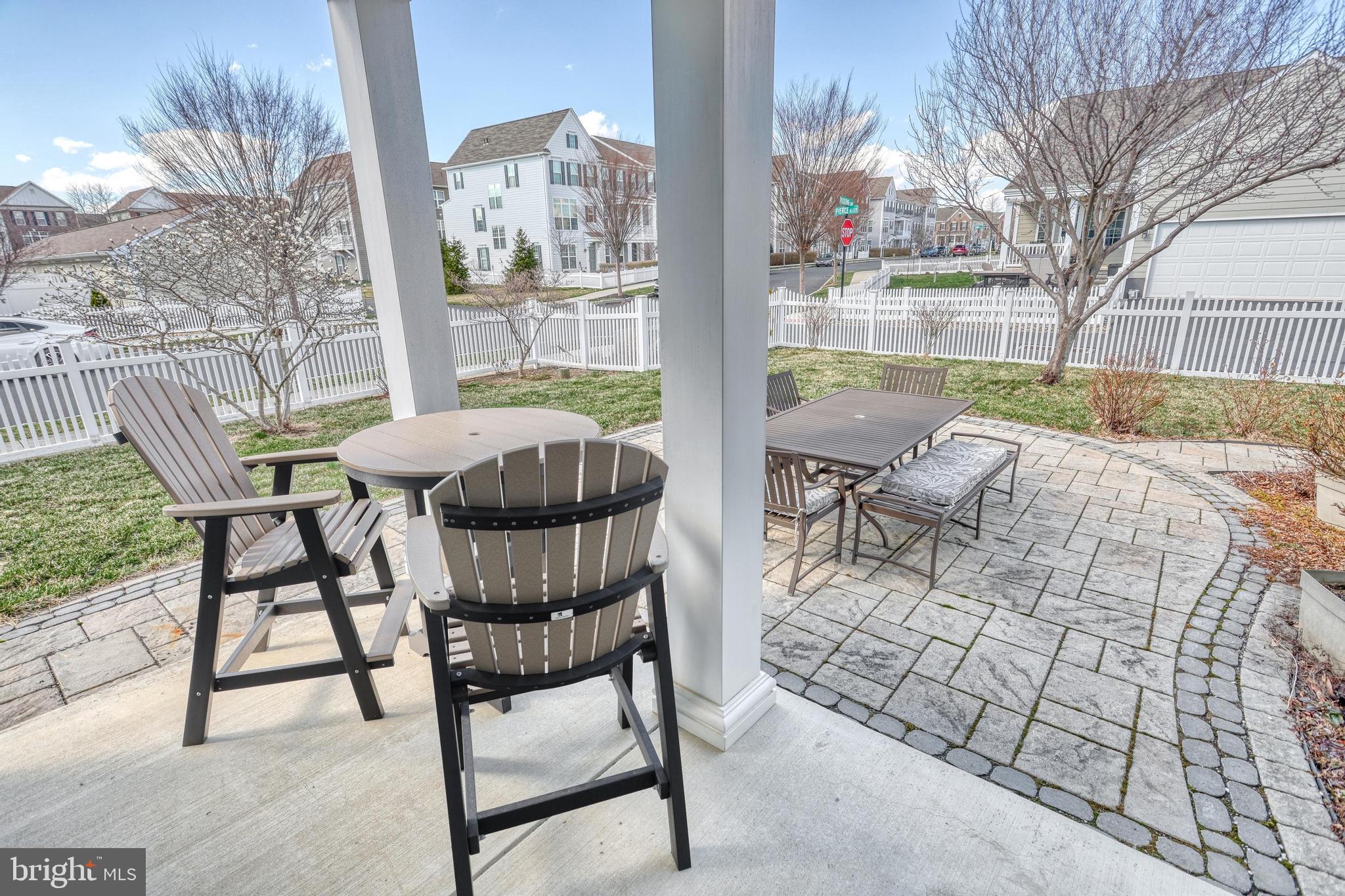 WALDEN - Residential