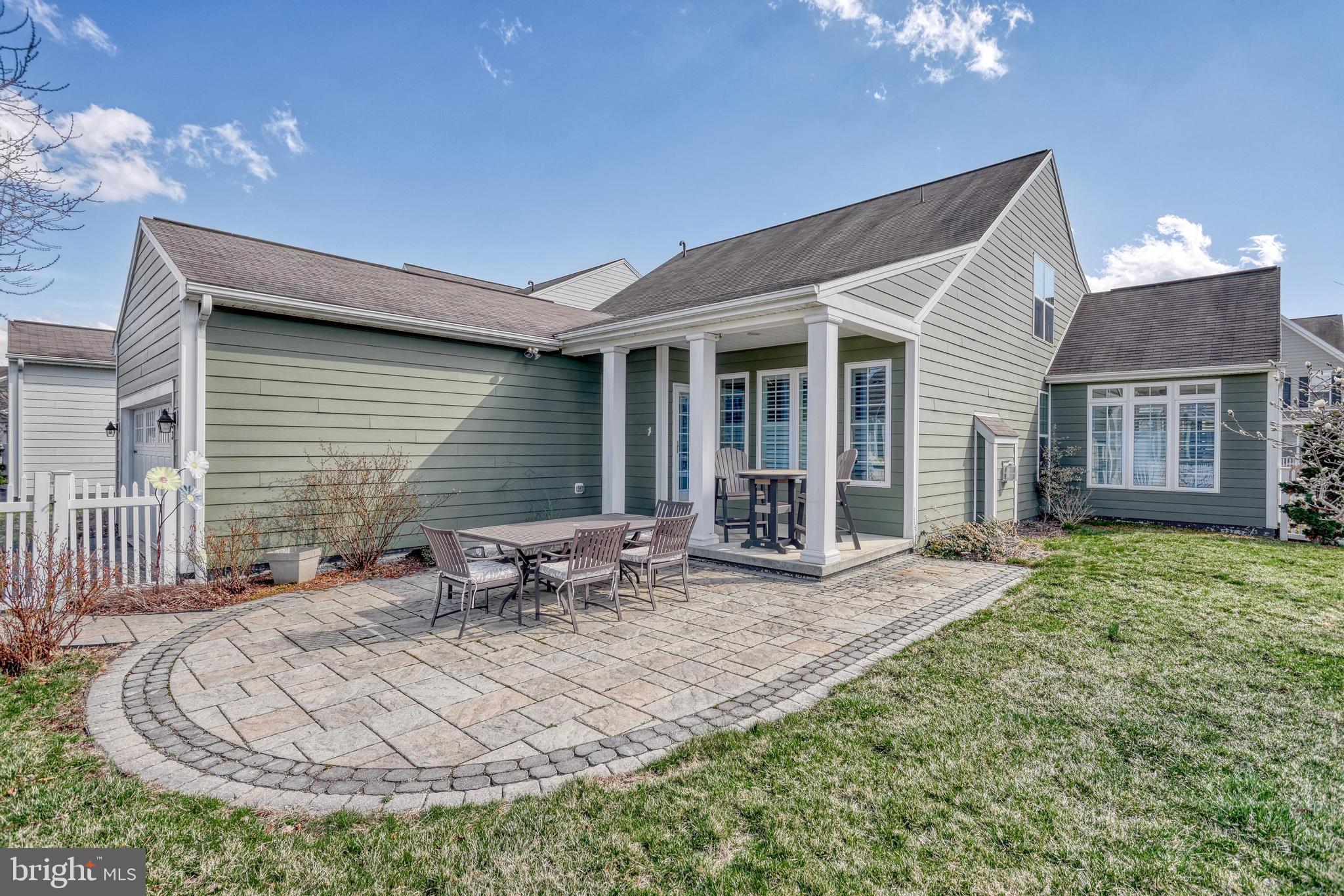 WALDEN - Residential