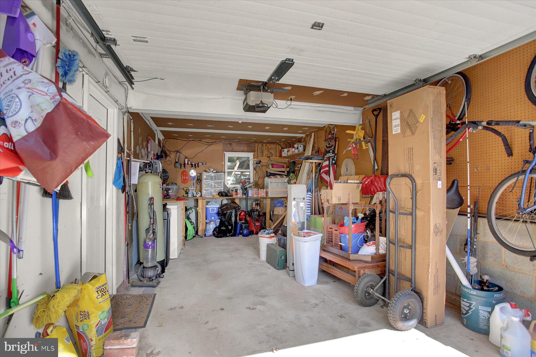 VALLEY GREEN HEIGHTS - Residential