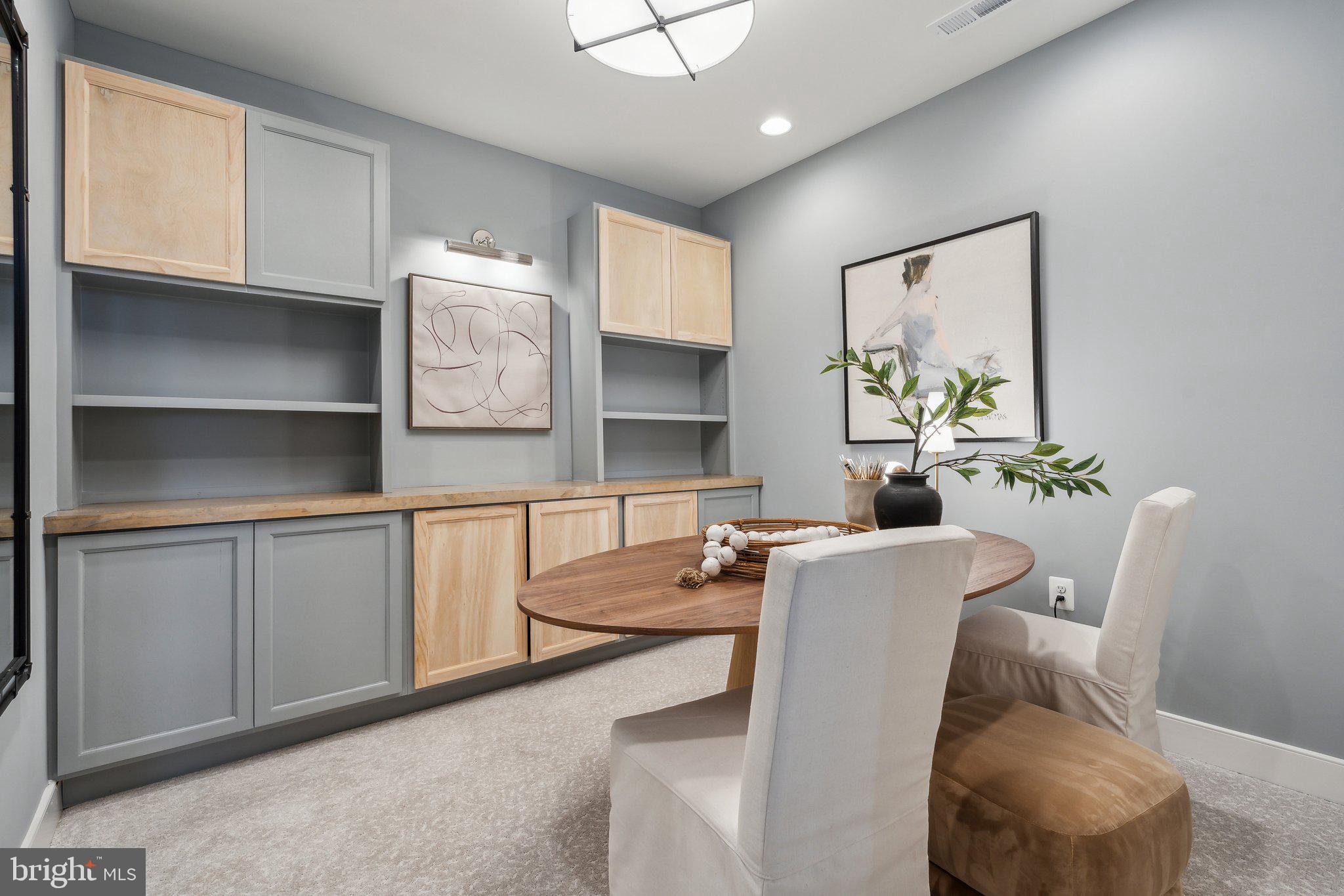 HIATT POINTE AT SNOWDEN BRIDGE - Residential