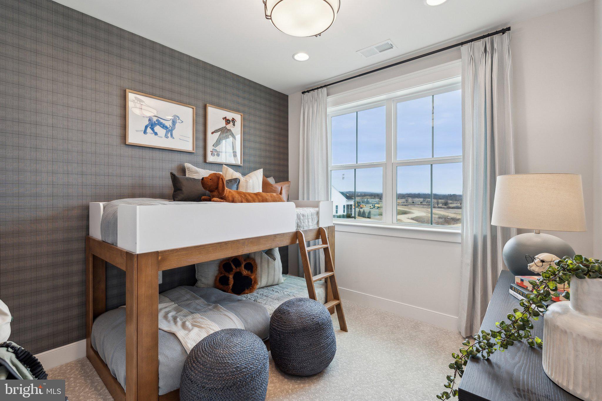 HIATT POINTE AT SNOWDEN BRIDGE - Residential