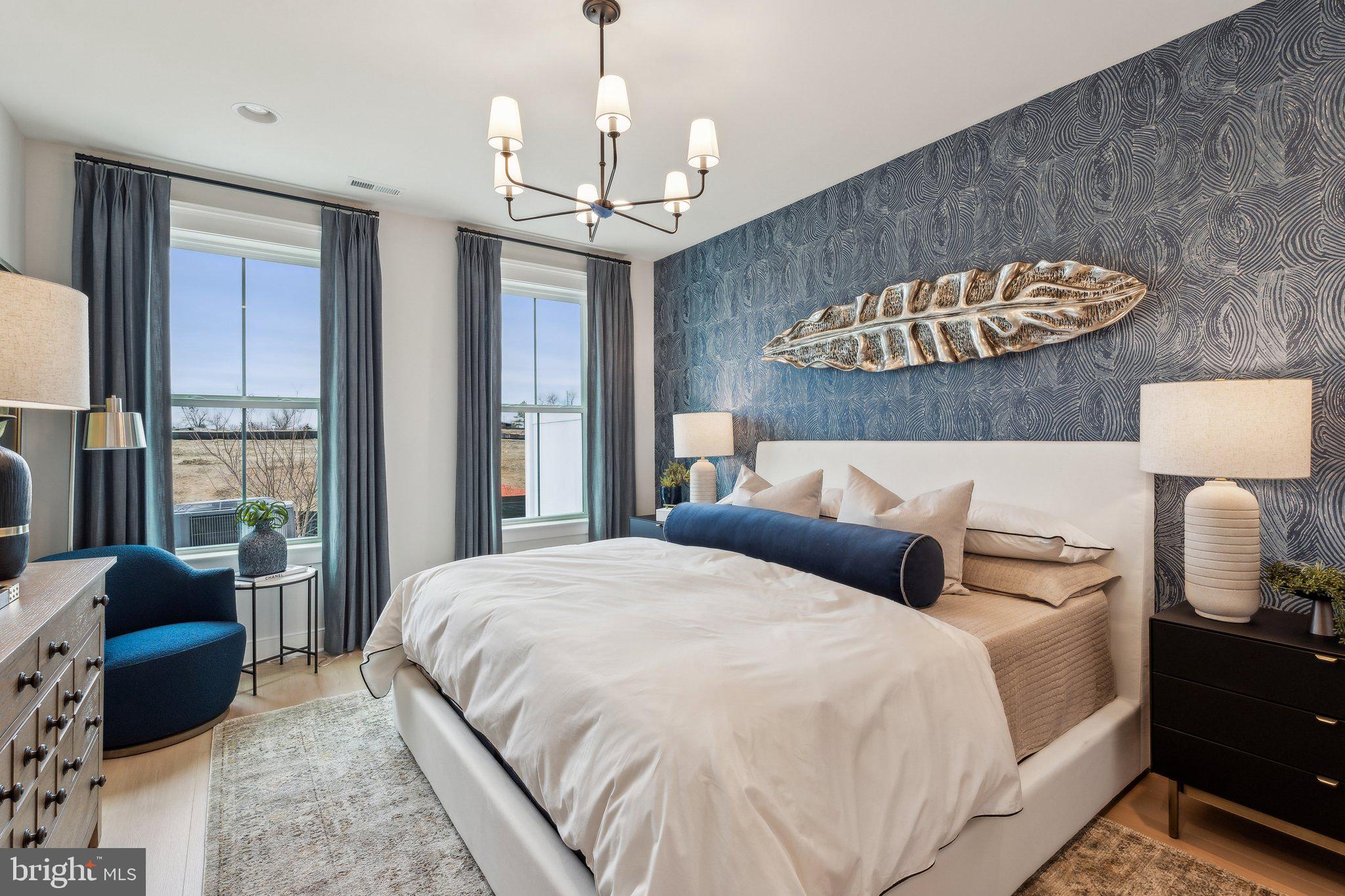 HIATT POINTE AT SNOWDEN BRIDGE - Residential