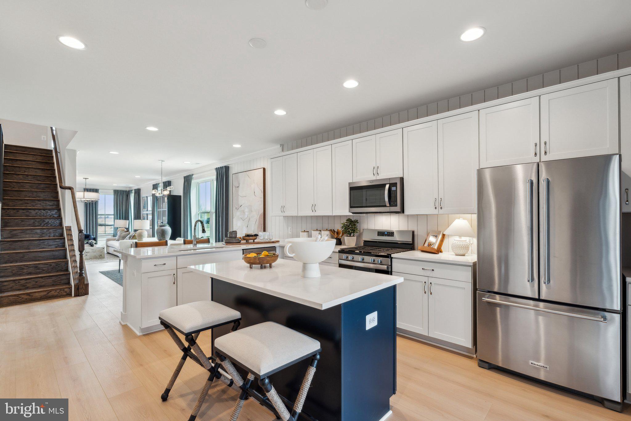 HIATT POINTE AT SNOWDEN BRIDGE - Residential