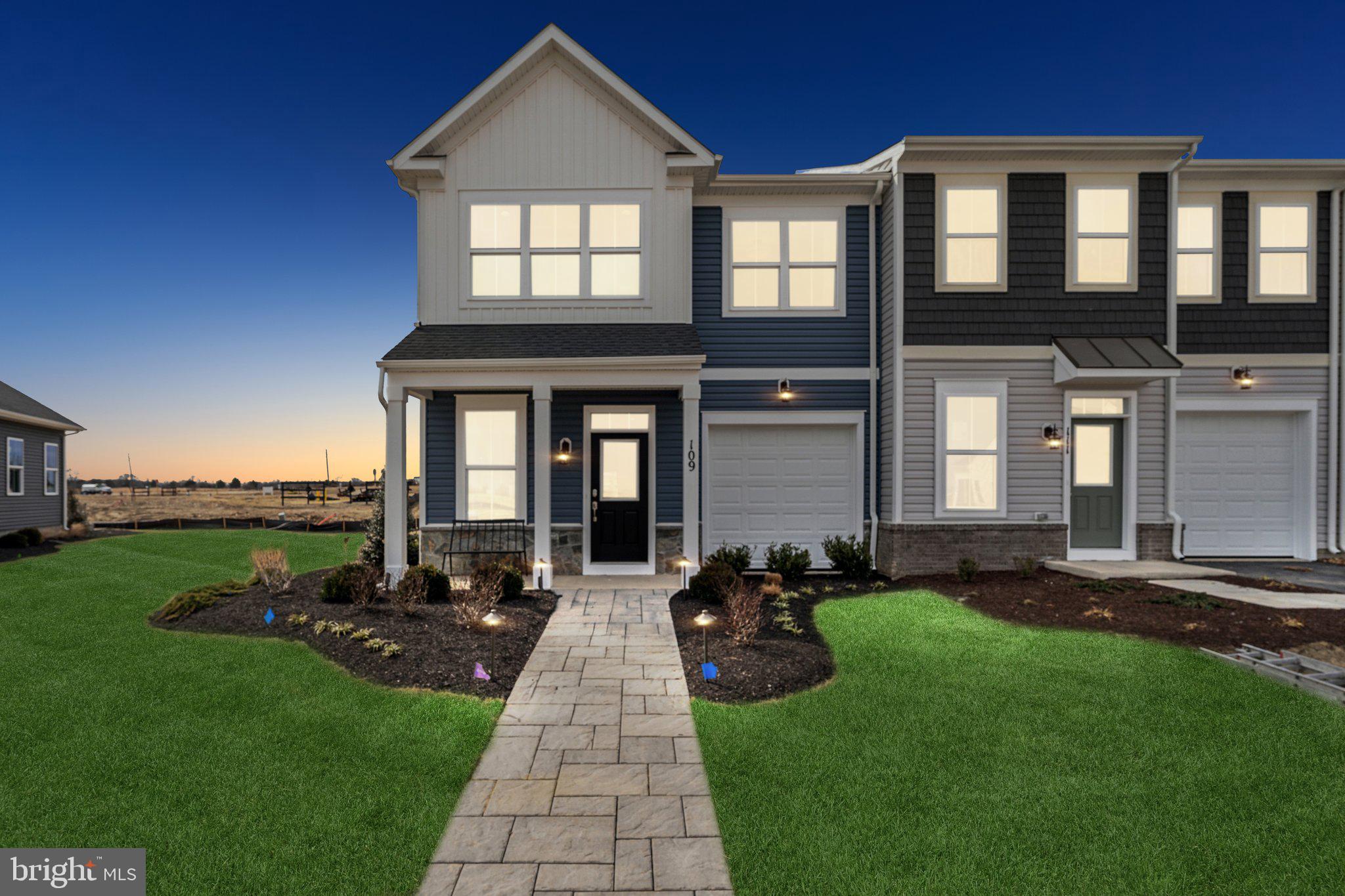 HIATT POINTE AT SNOWDEN BRIDGE - Residential
