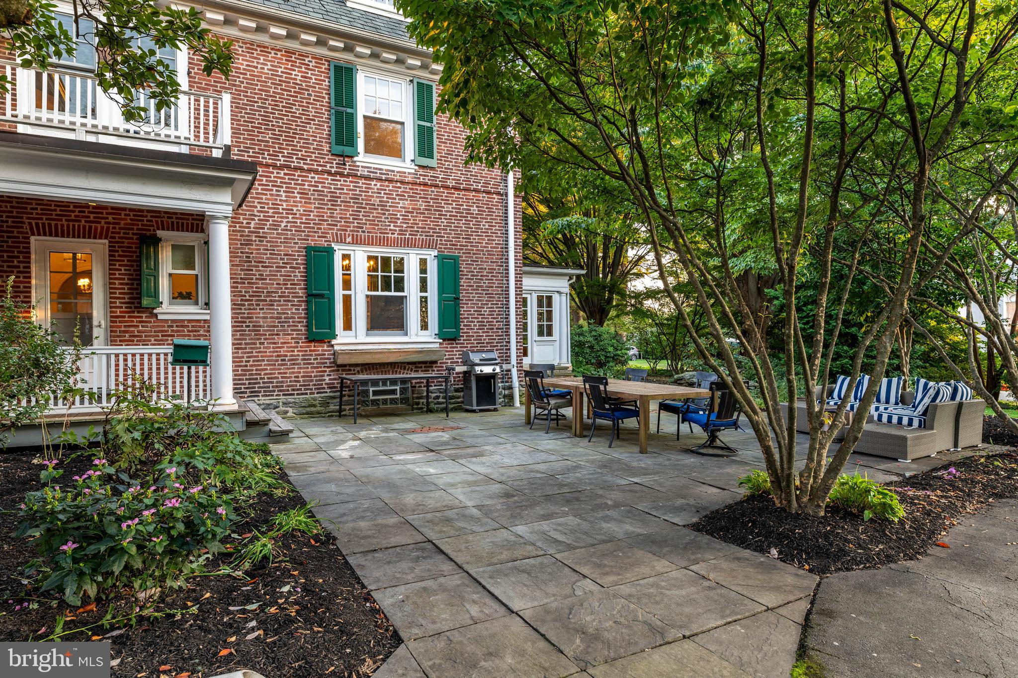 MILLBROOK - Residential