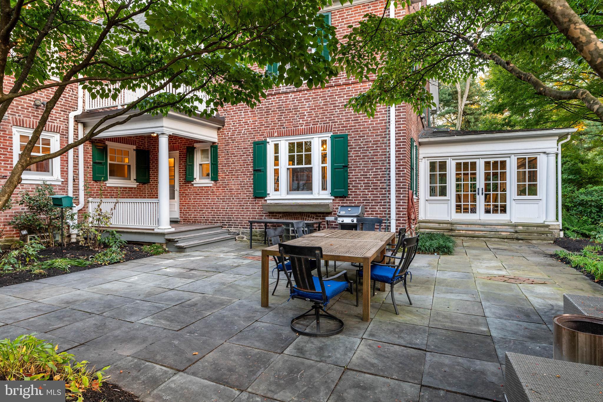 MILLBROOK - Residential