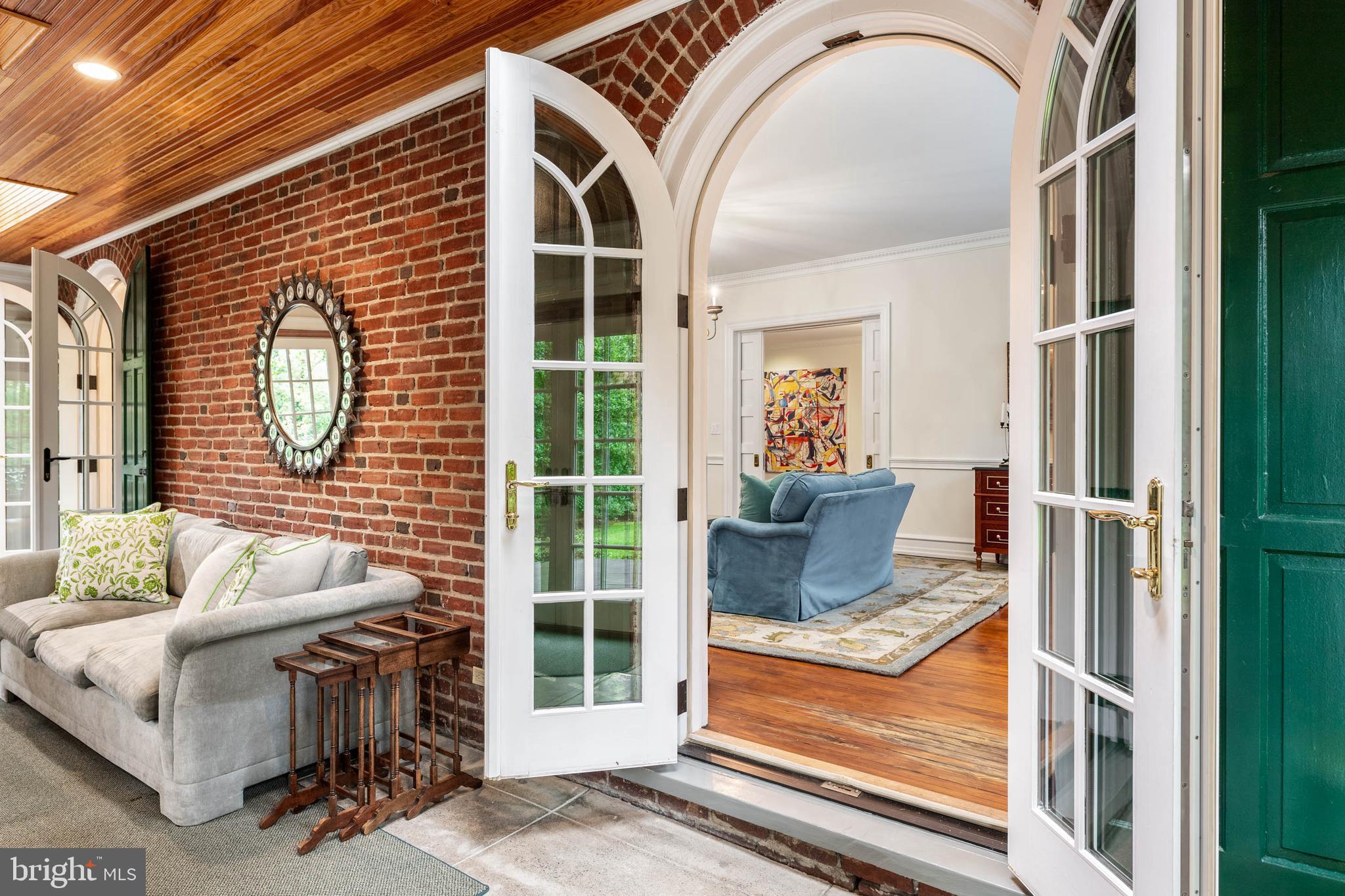 MILLBROOK - Residential