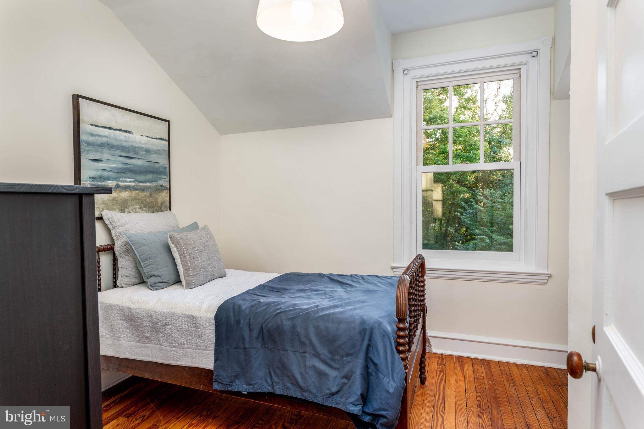 MILLBROOK - Residential