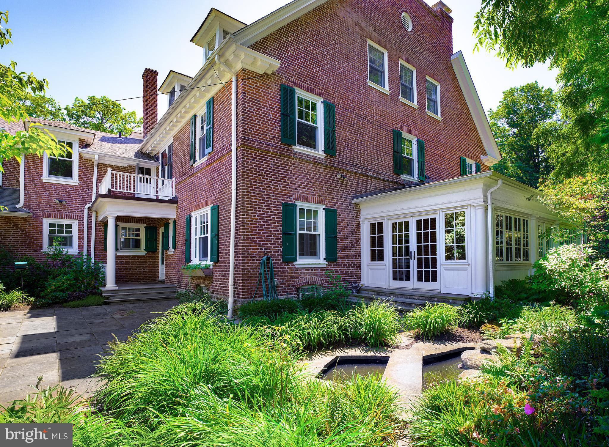 MILLBROOK - Residential