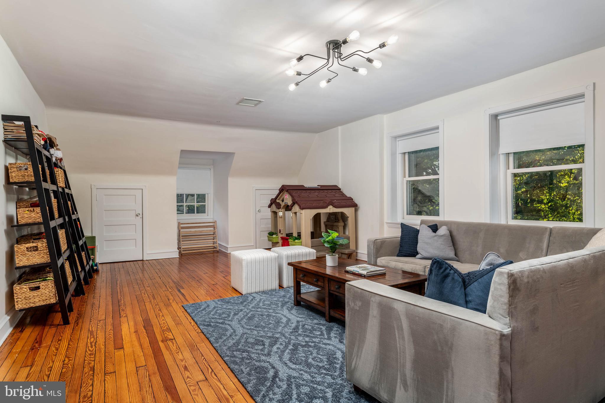 MILLBROOK - Residential