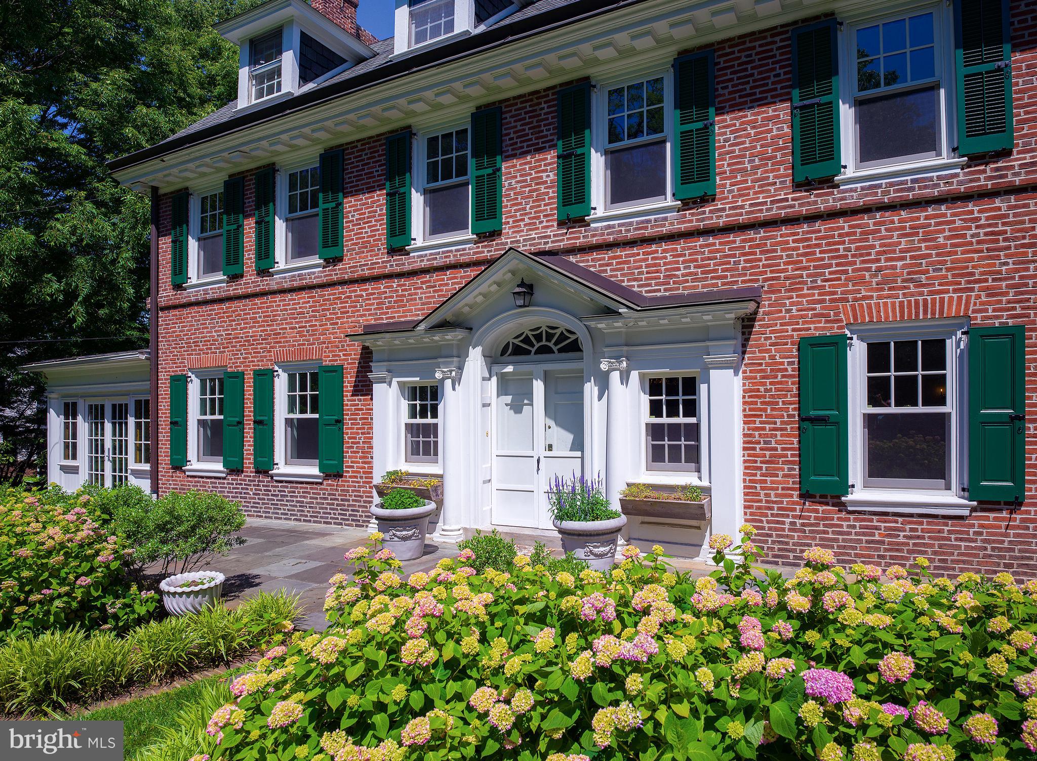 MILLBROOK - Residential