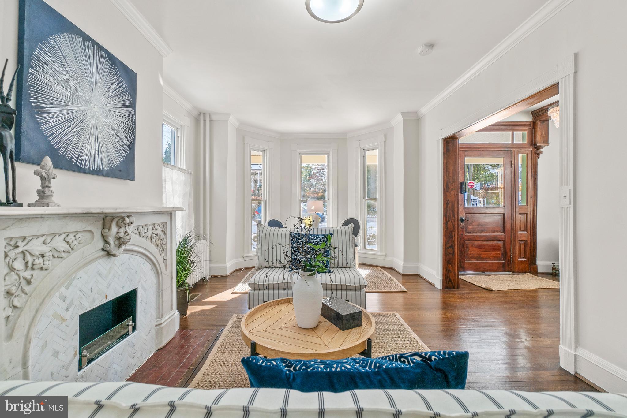 ROLAND PARK - Residential