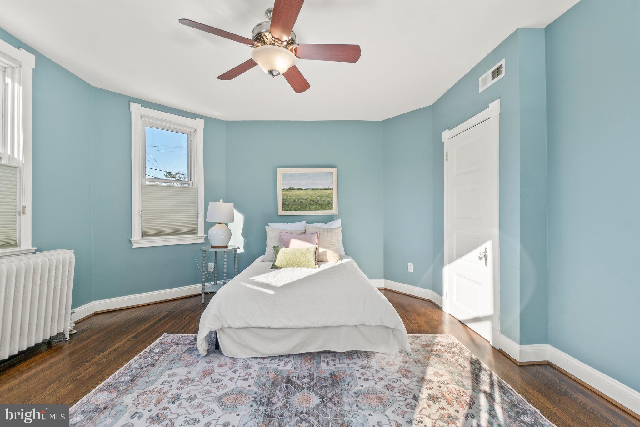 ROLAND PARK - Residential