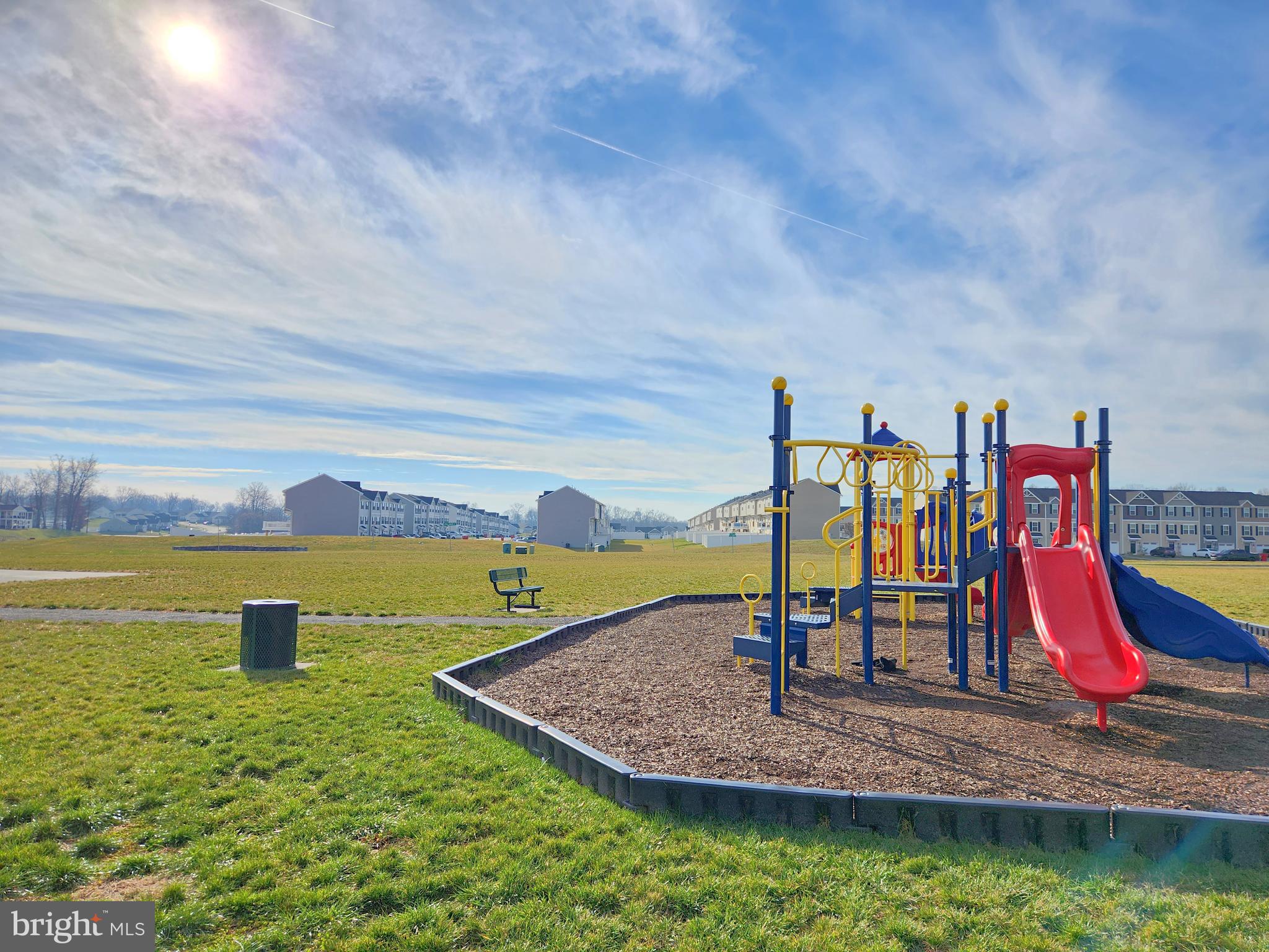 THE LAKES AT MARTINSBURG - Residential Lease