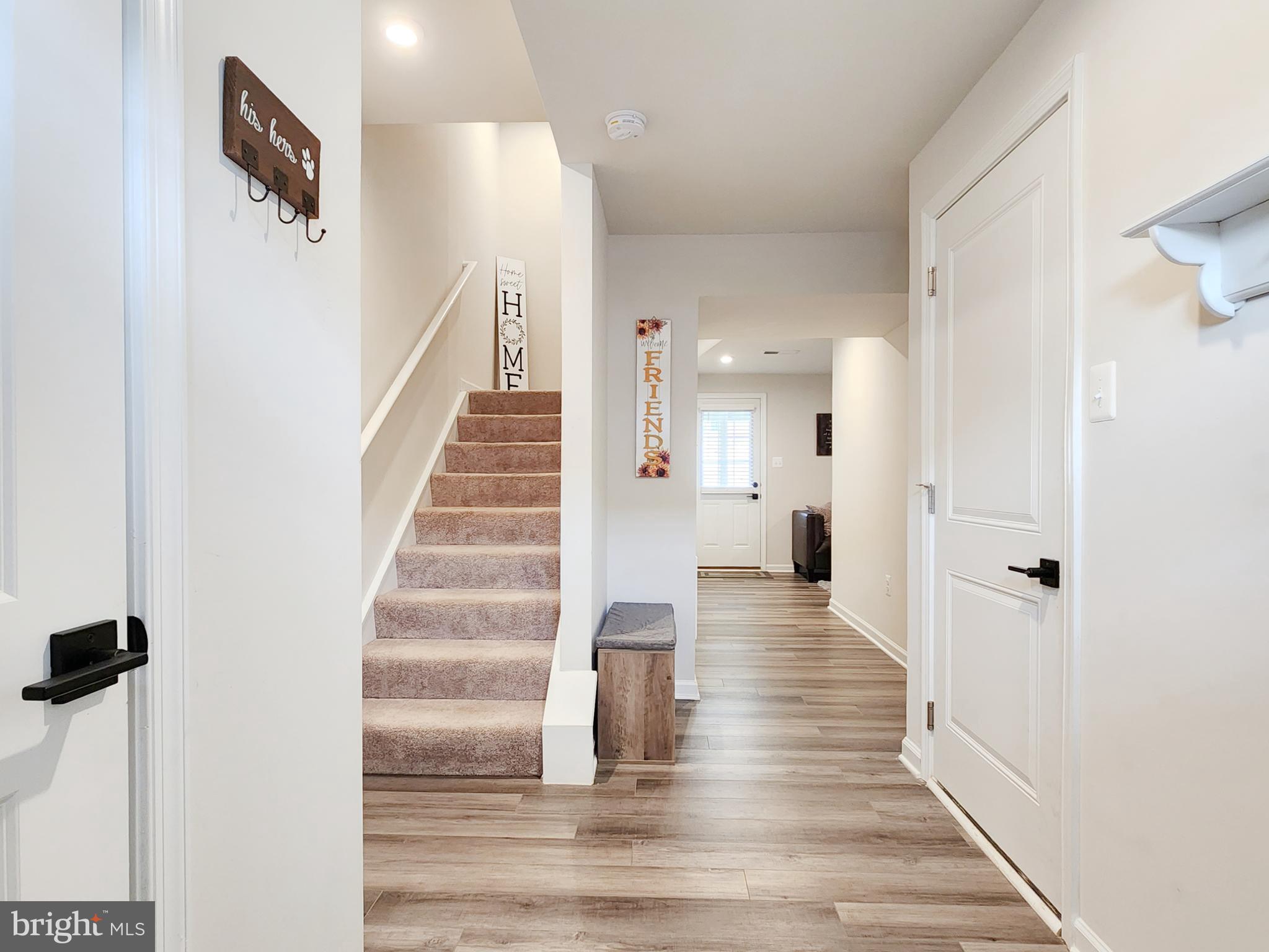 THE LAKES AT MARTINSBURG - Residential Lease