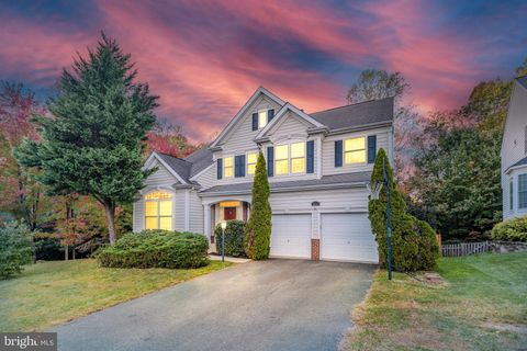 8566 BRICKSHIRE LANE MANASSAS VA 20112