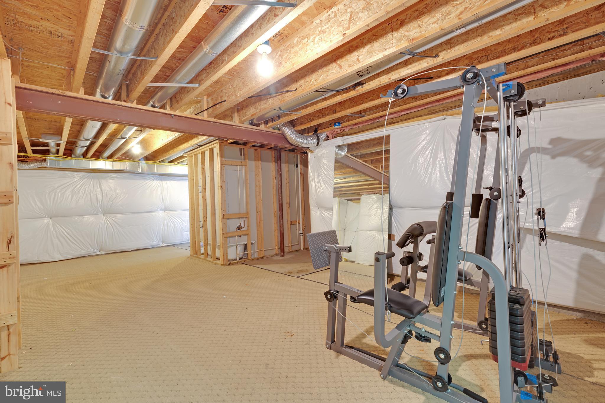 PARKWAY WEST - Residential