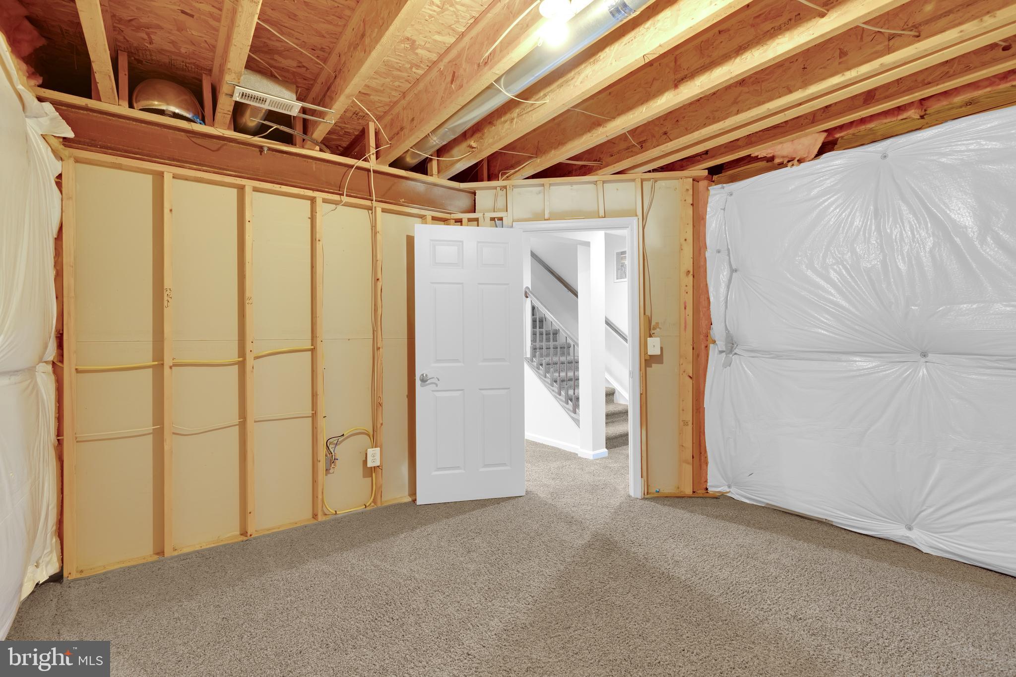 PARKWAY WEST - Residential