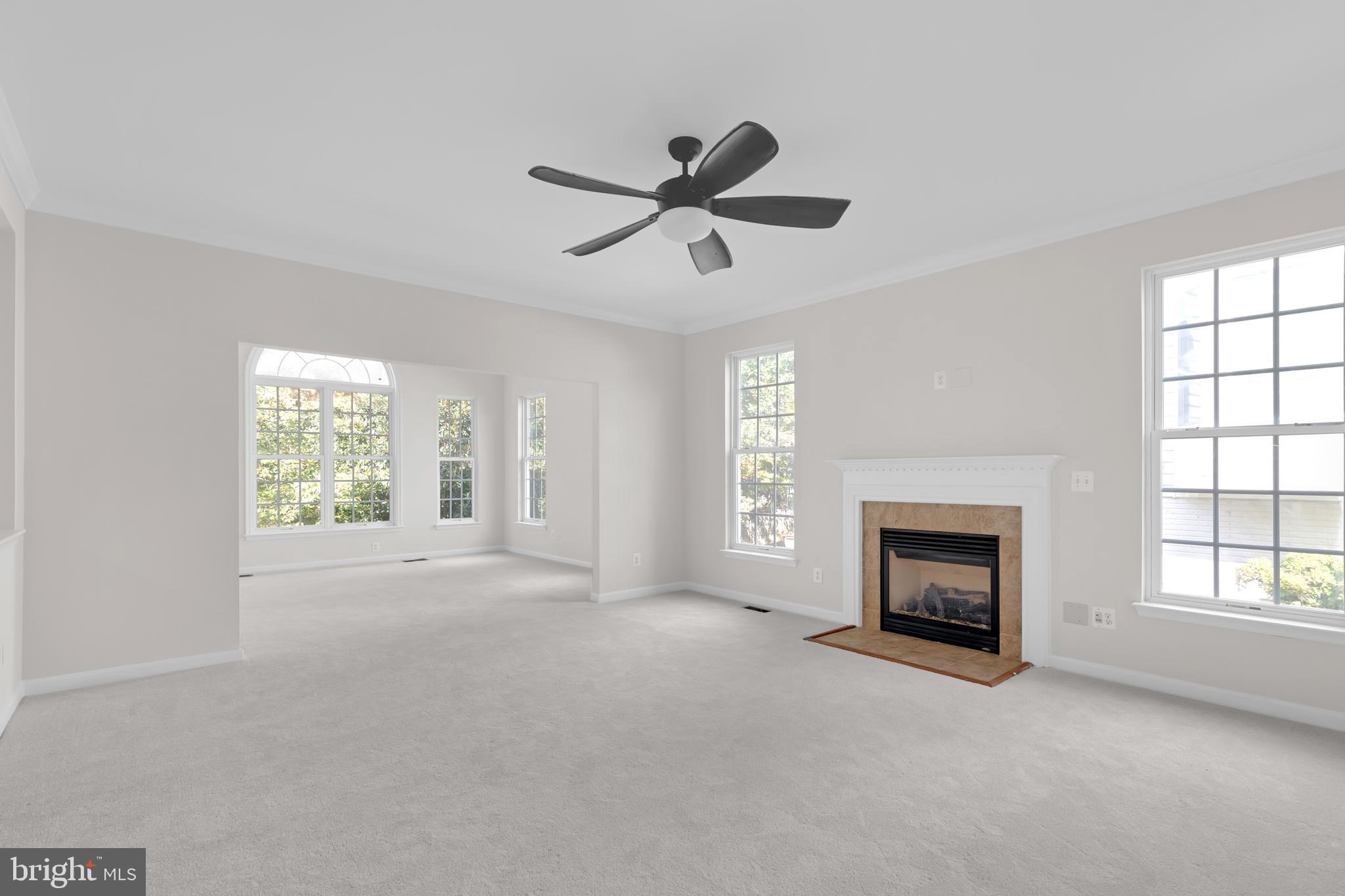 PARKWAY WEST - Residential