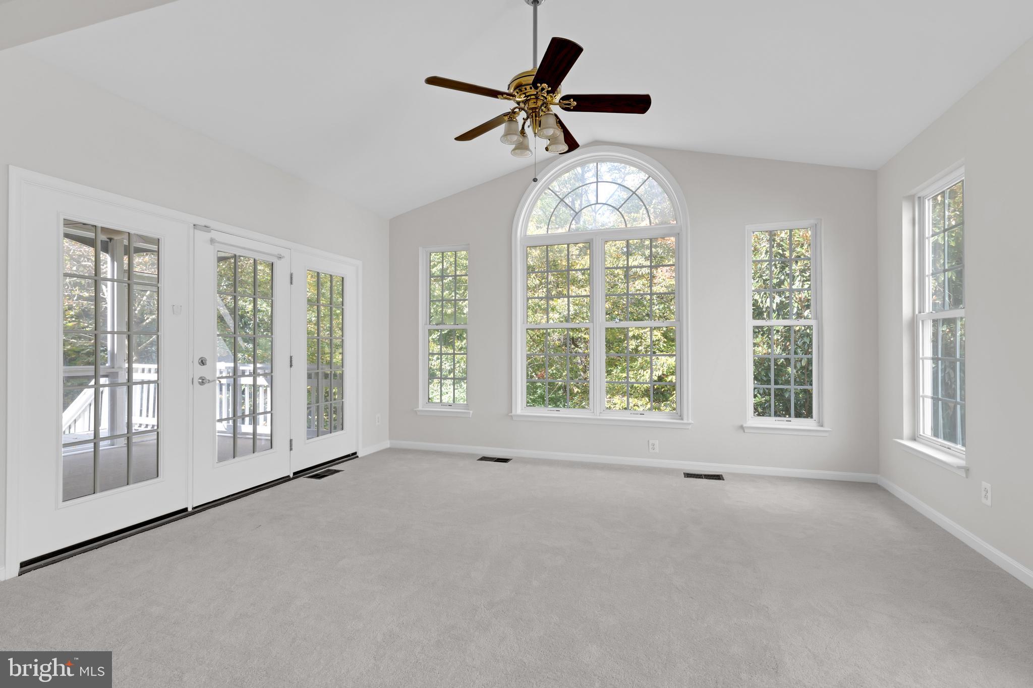 PARKWAY WEST - Residential