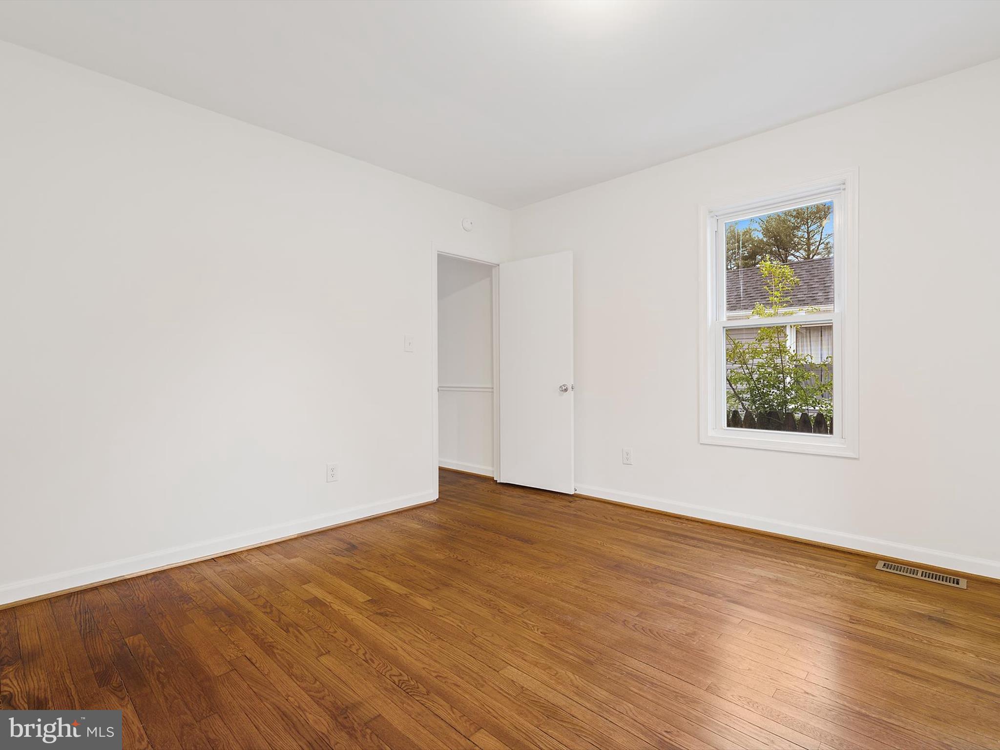 MOYERS PARK - Residential