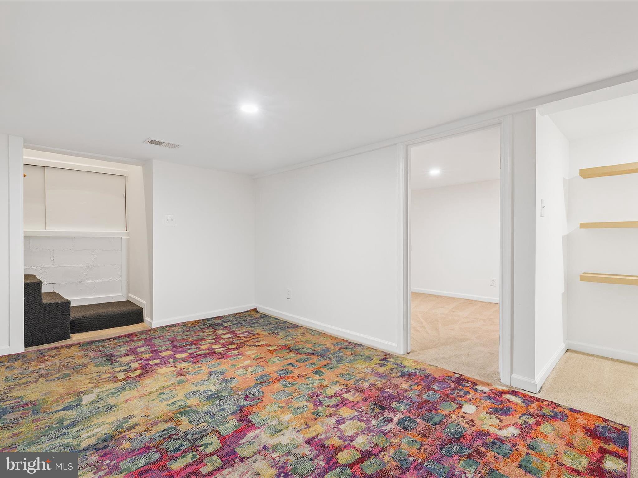 MOYERS PARK - Residential