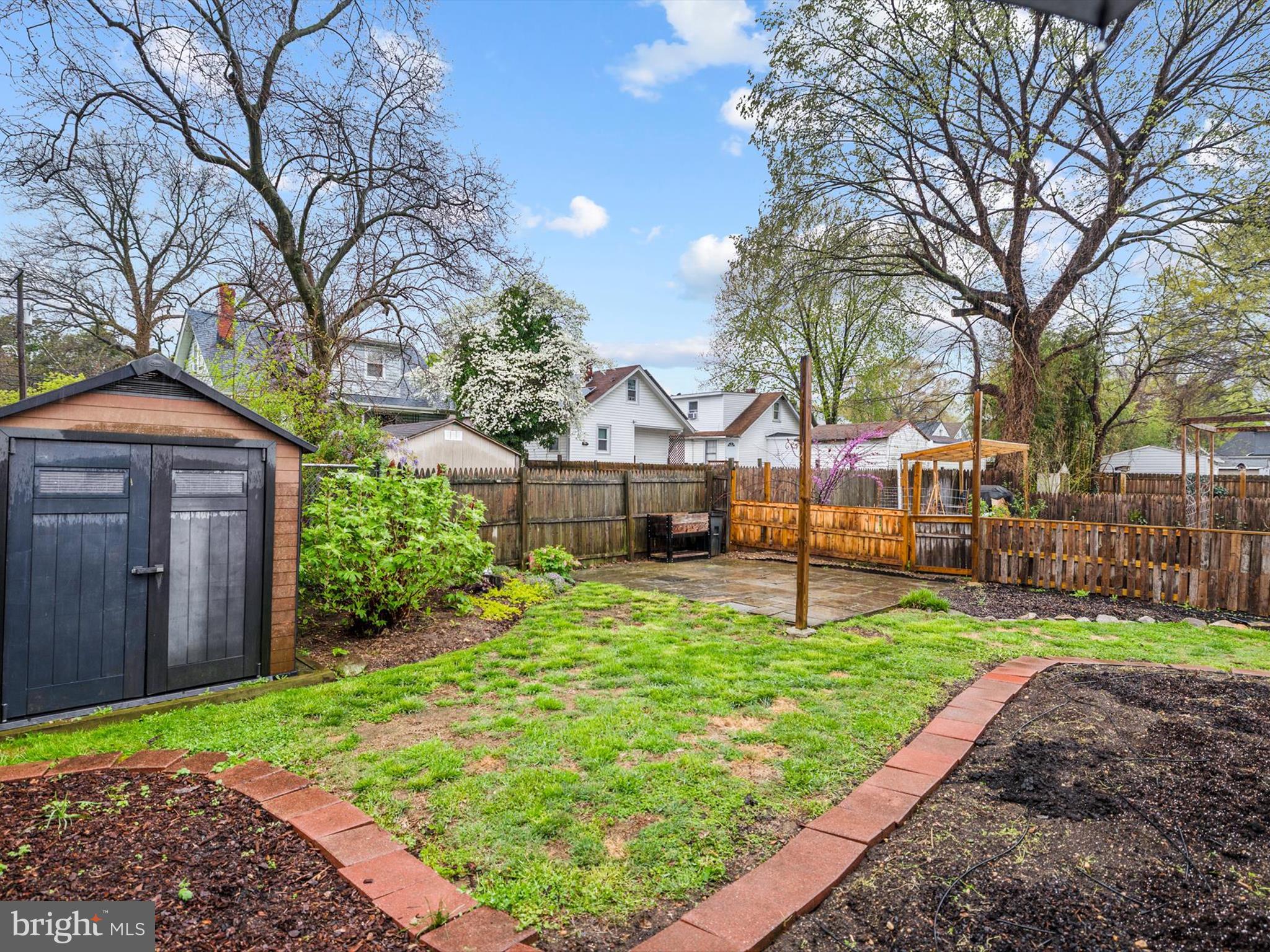 MOYERS PARK - Residential