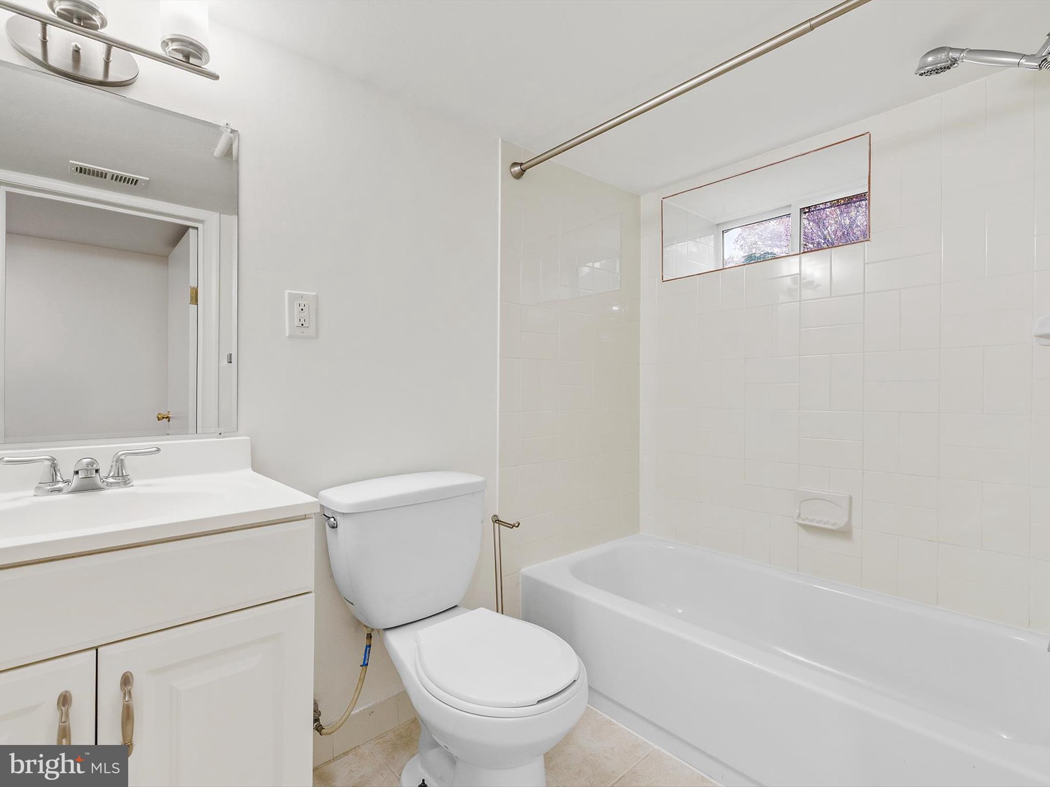 MOYERS PARK - Residential