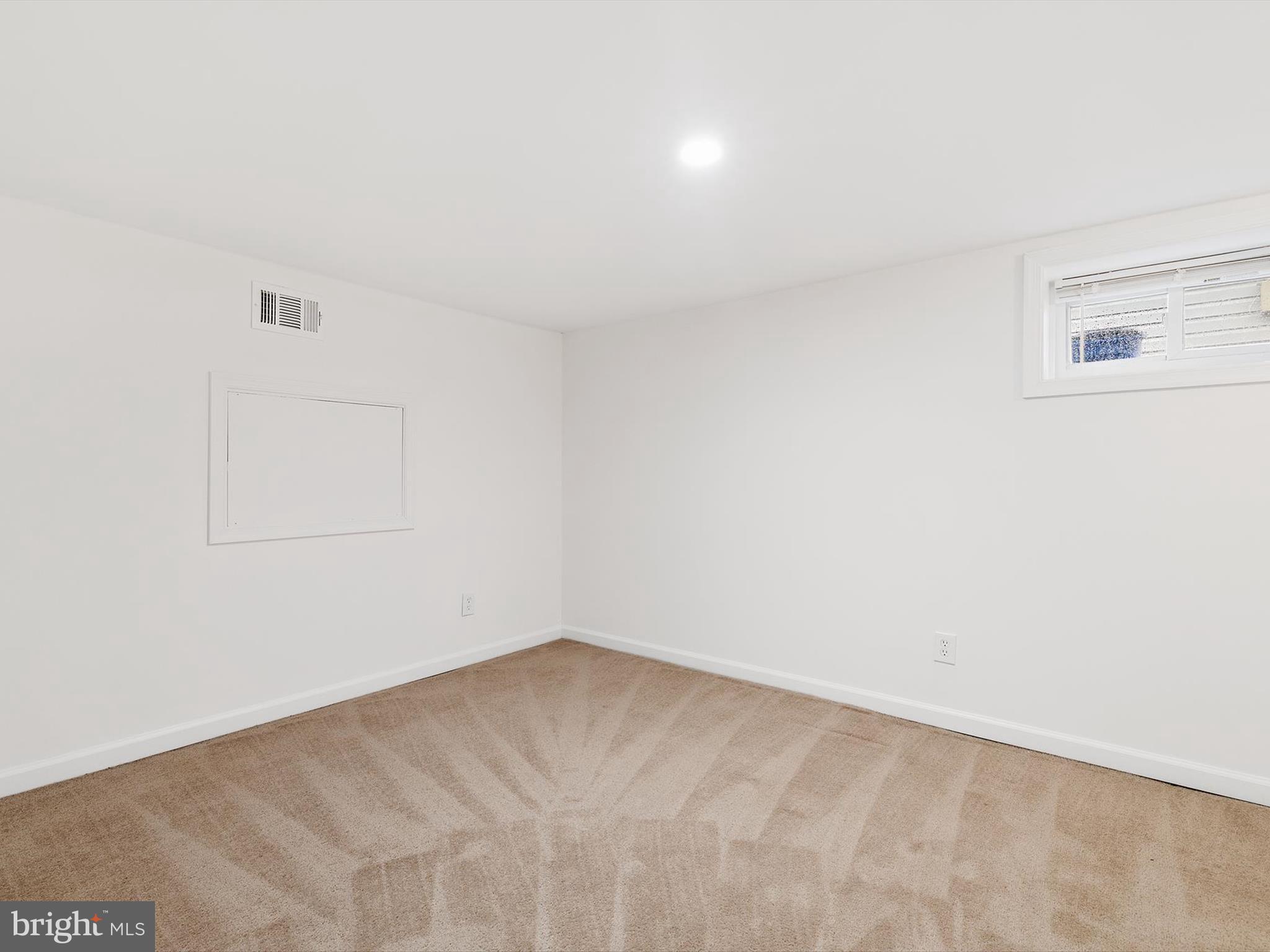 MOYERS PARK - Residential