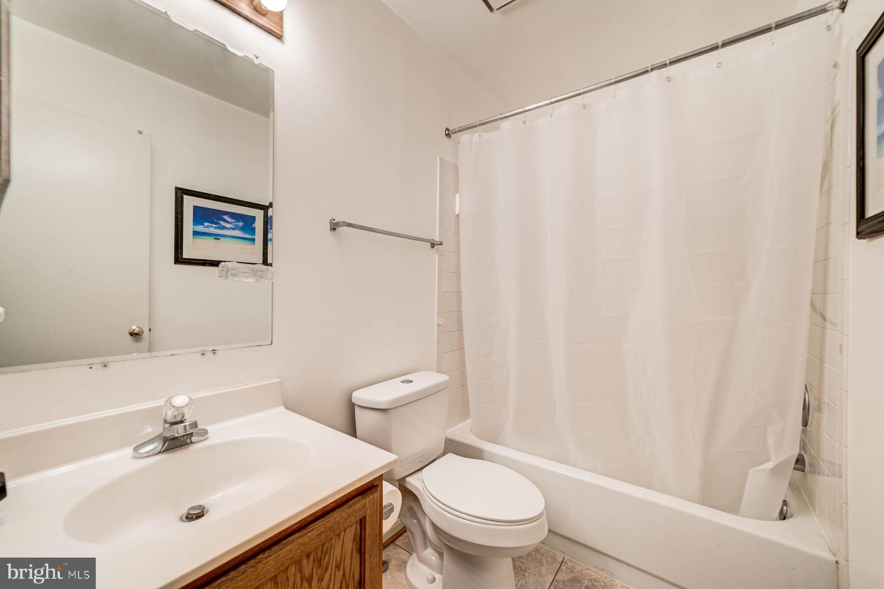 SUNNINGDALE MEADOWS - Residential