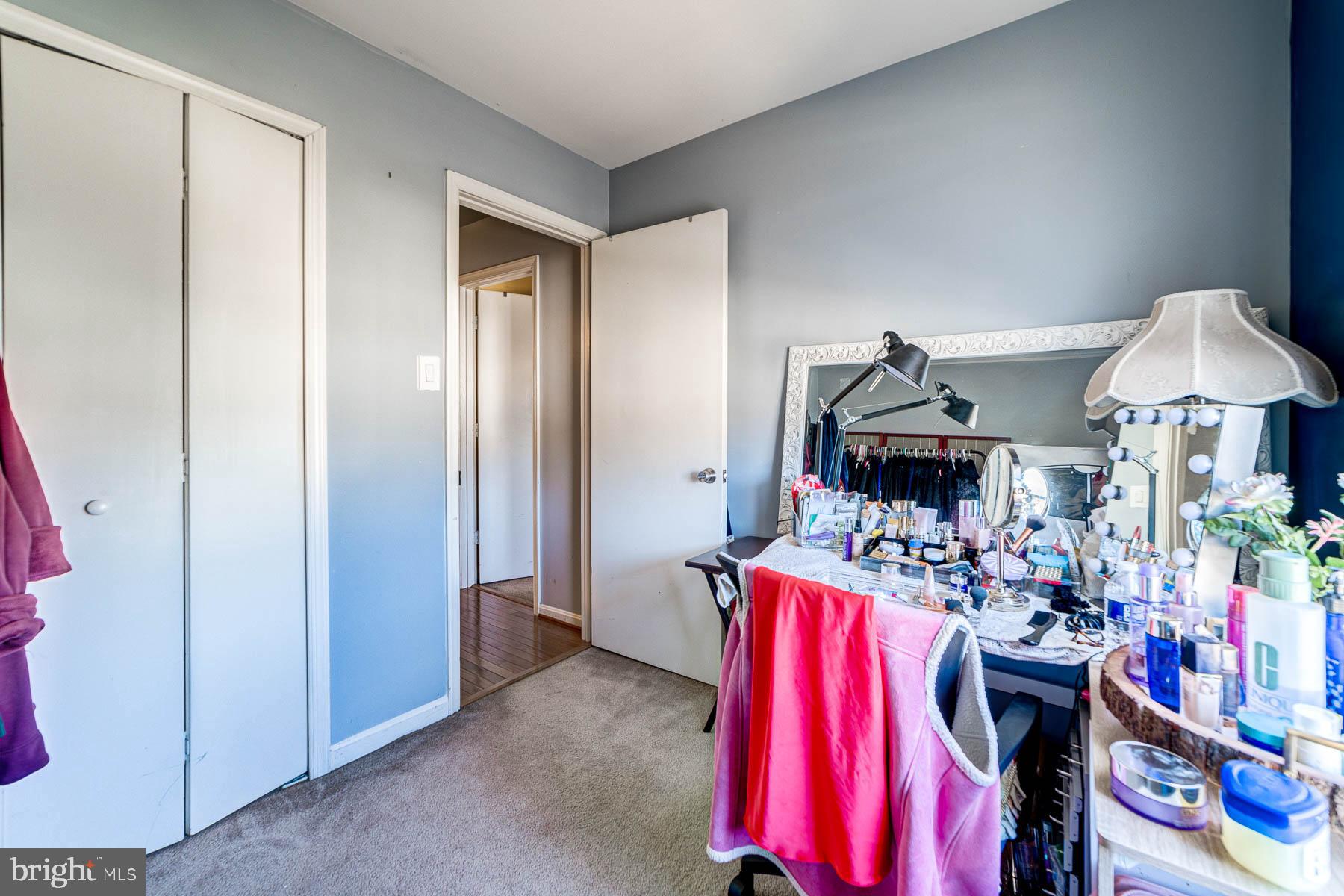 SUNNINGDALE MEADOWS - Residential