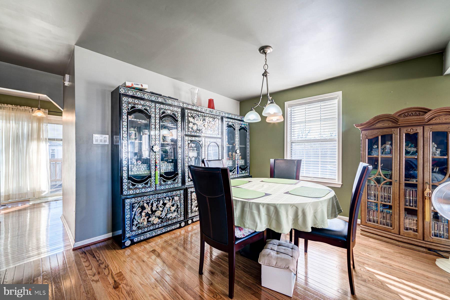 SUNNINGDALE MEADOWS - Residential