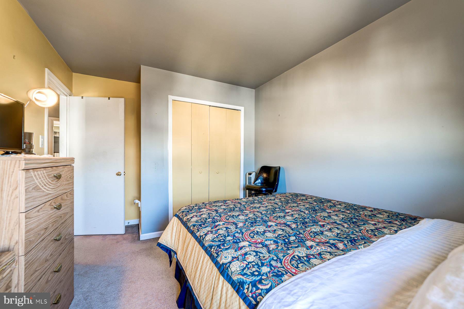 SUNNINGDALE MEADOWS - Residential