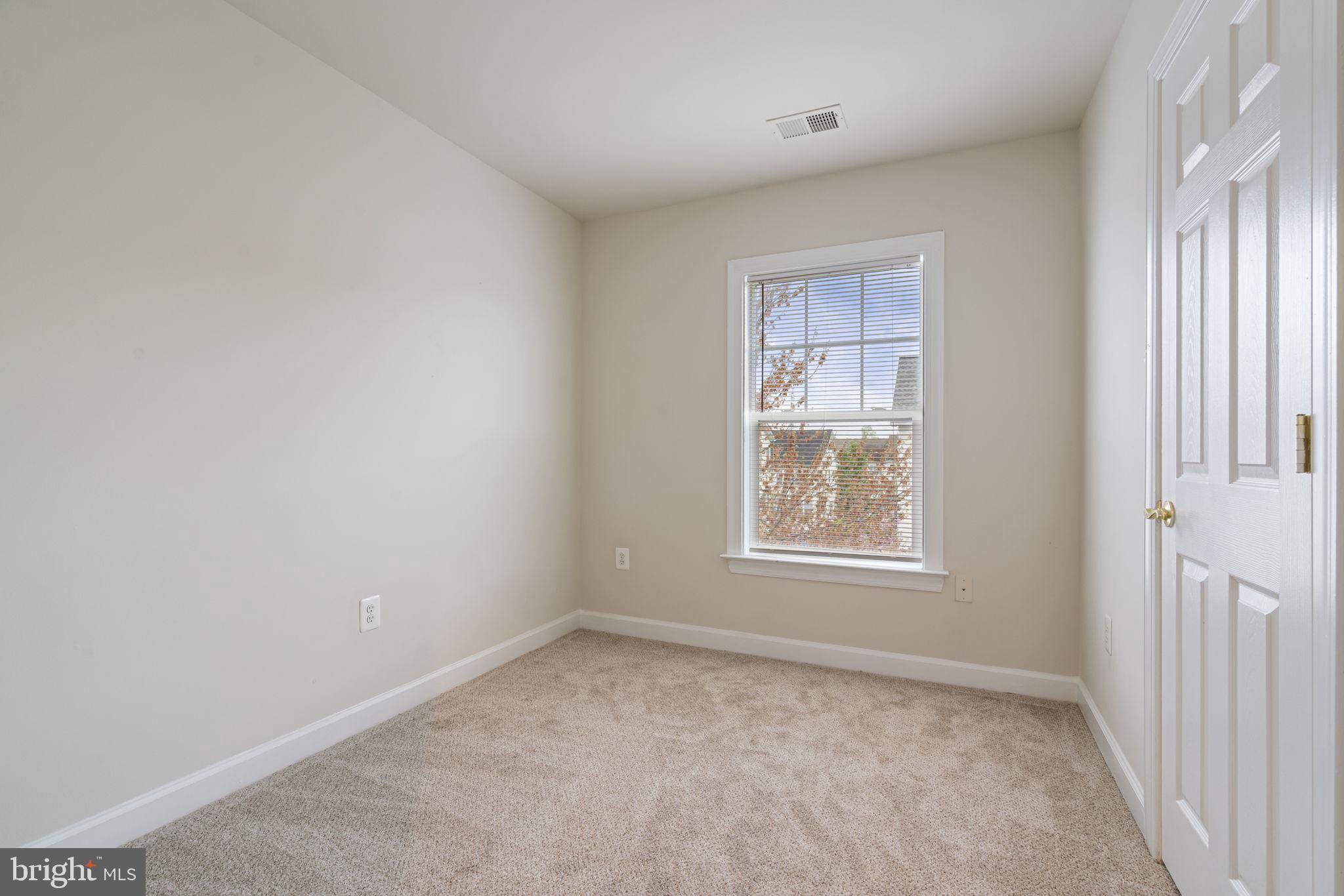 BLOOMS MILL - Residential