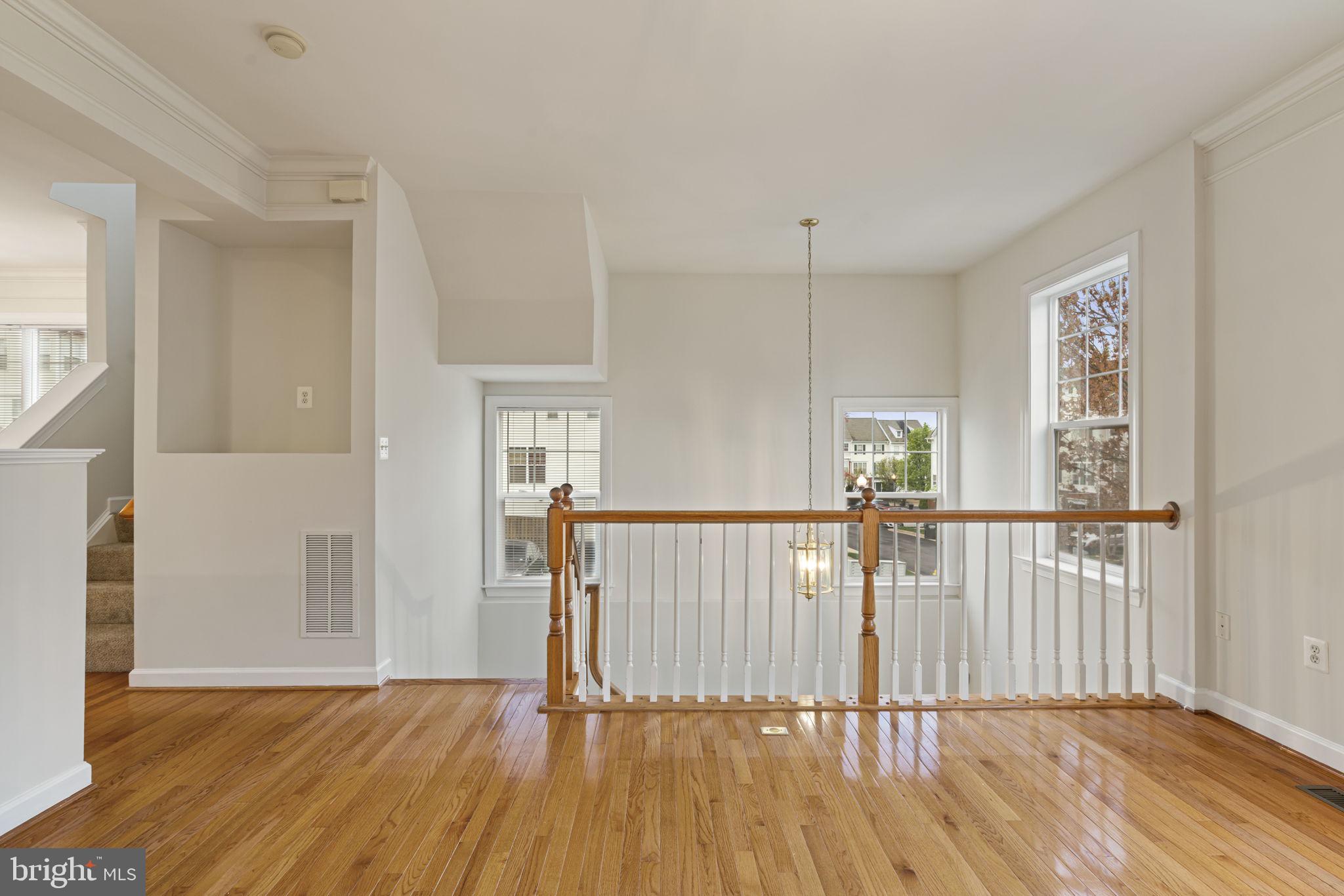 BLOOMS MILL - Residential