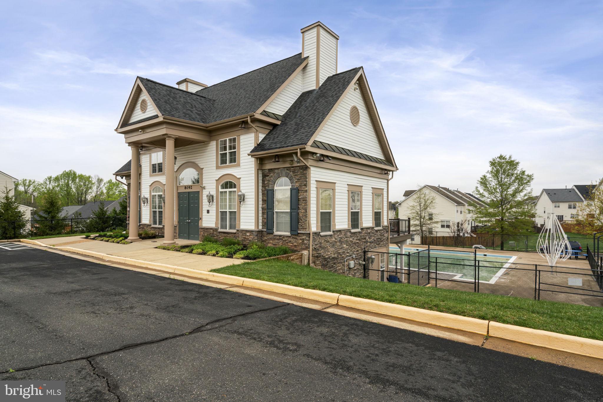 BLOOMS MILL - Residential