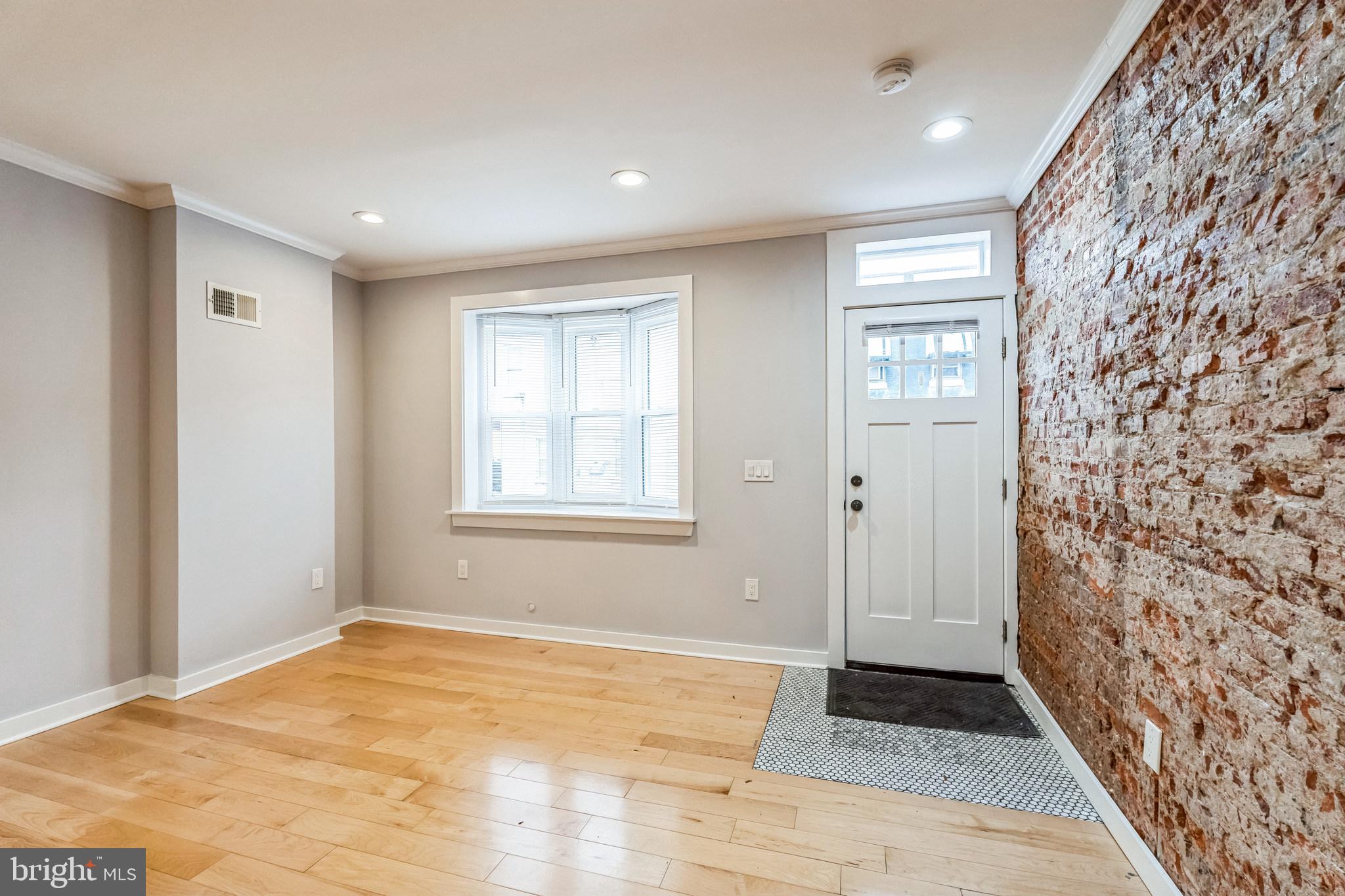 POINT BREEZE - Residential