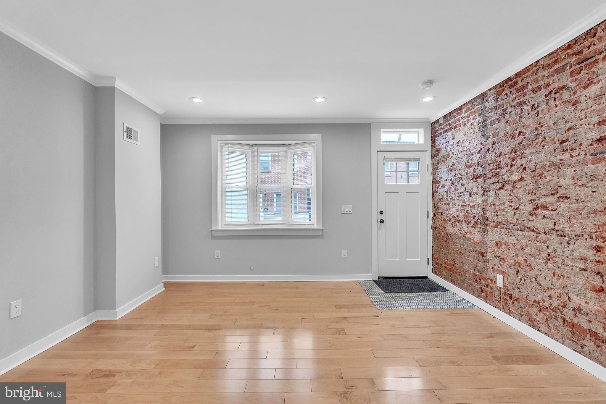 POINT BREEZE - Residential